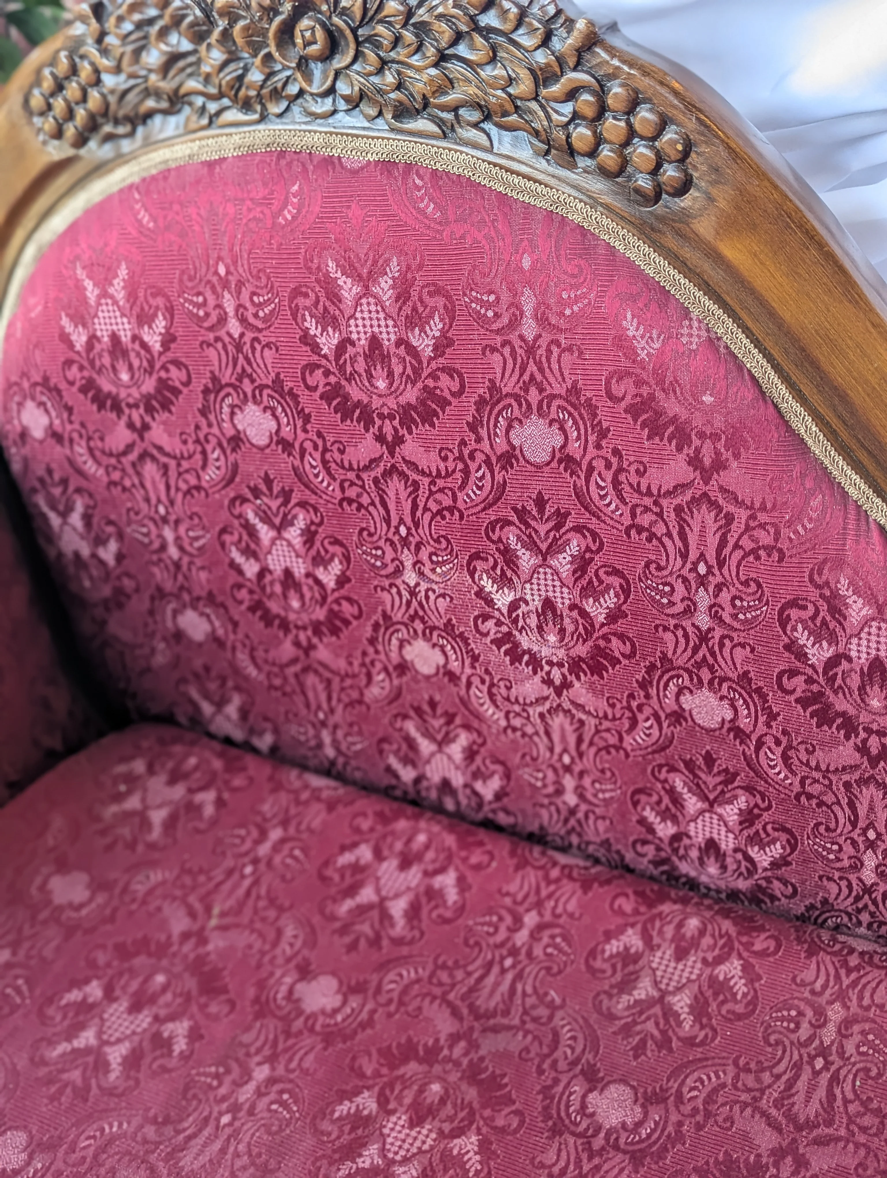 Red Chaise Lounge, Victorian Style - Image 13