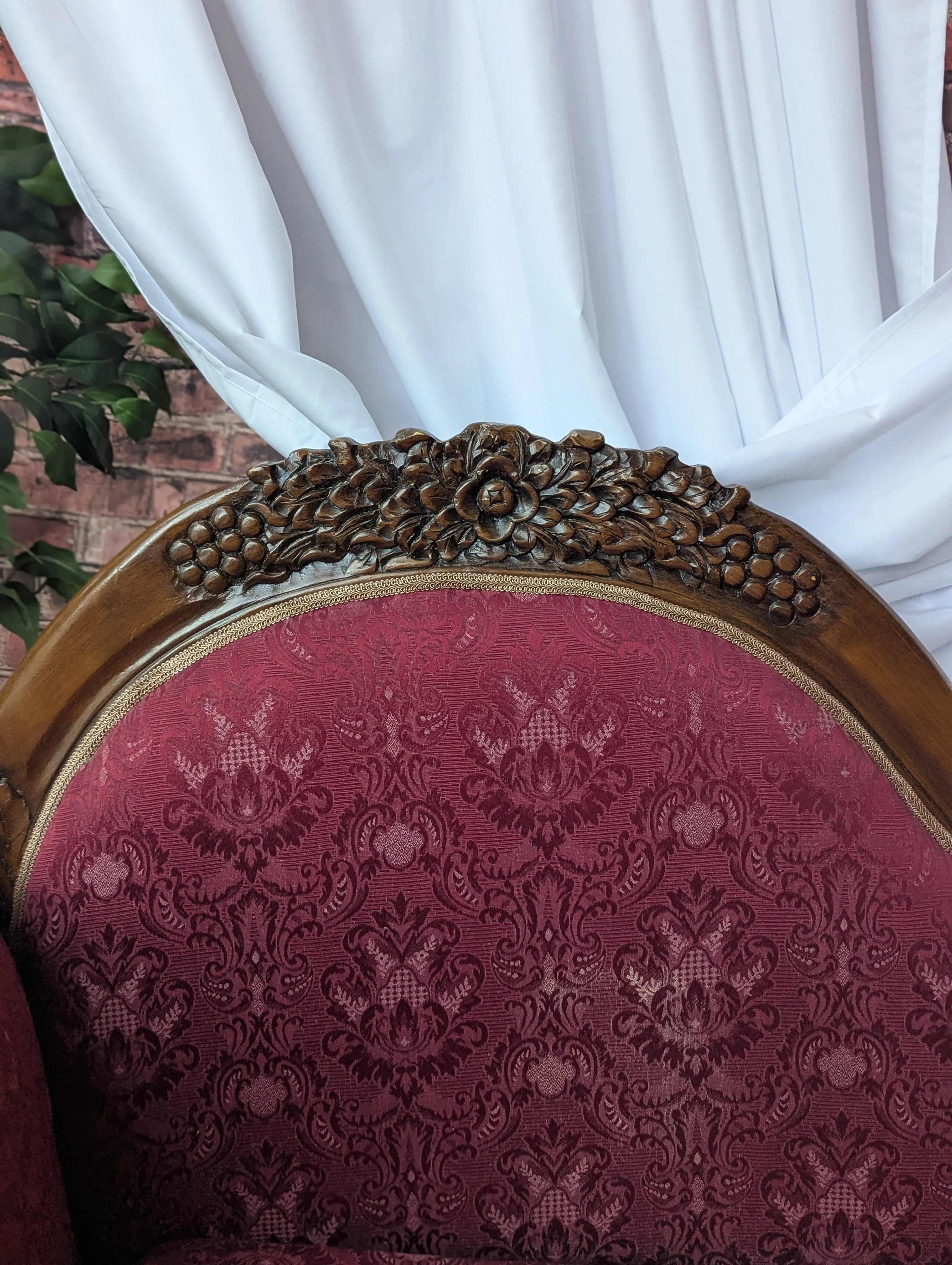 Red Chaise Lounge, Victorian Style - Image 16