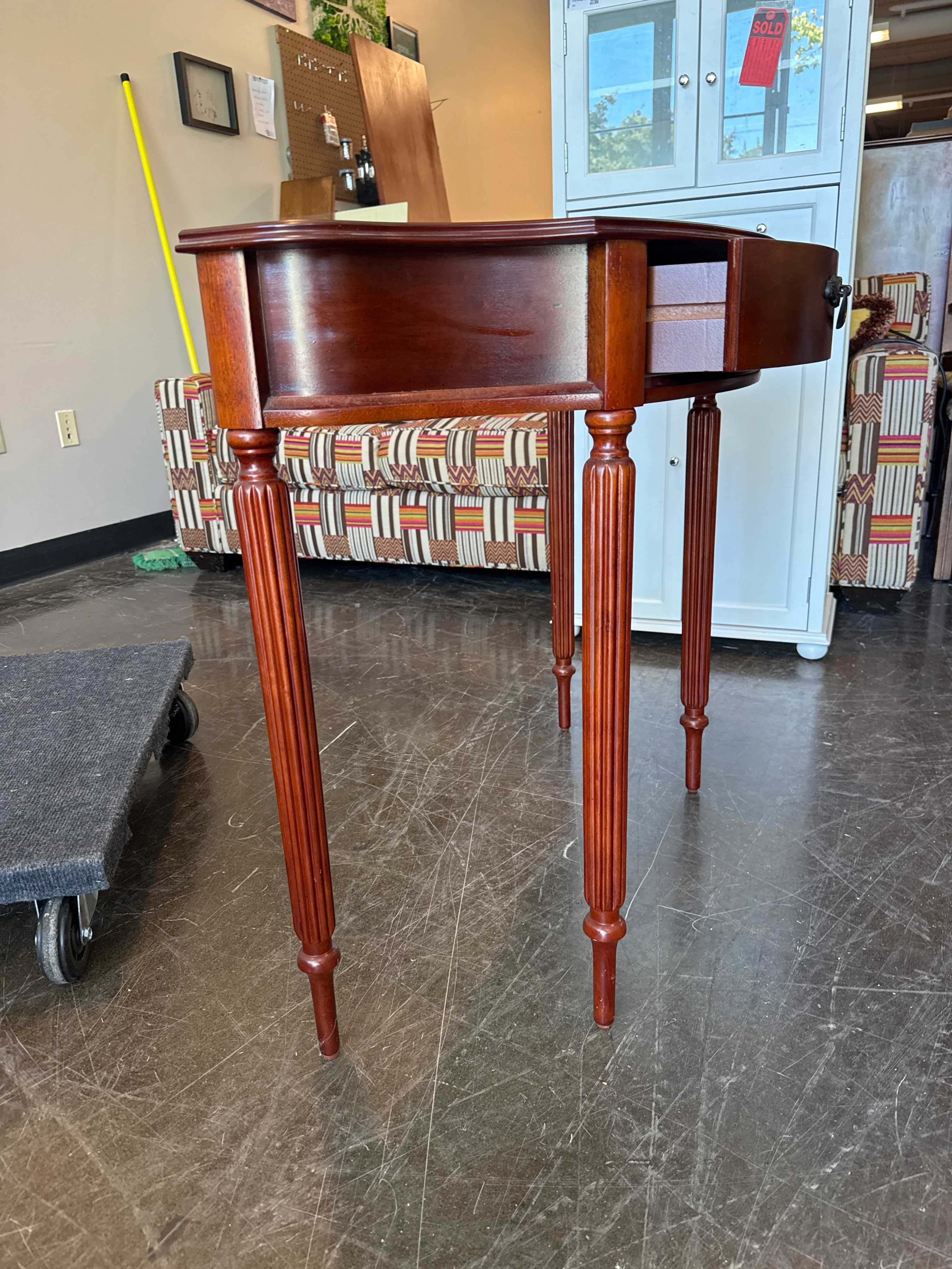 BOMBAY Company Mahogany Half Round Console/Entryway Table - Image 3