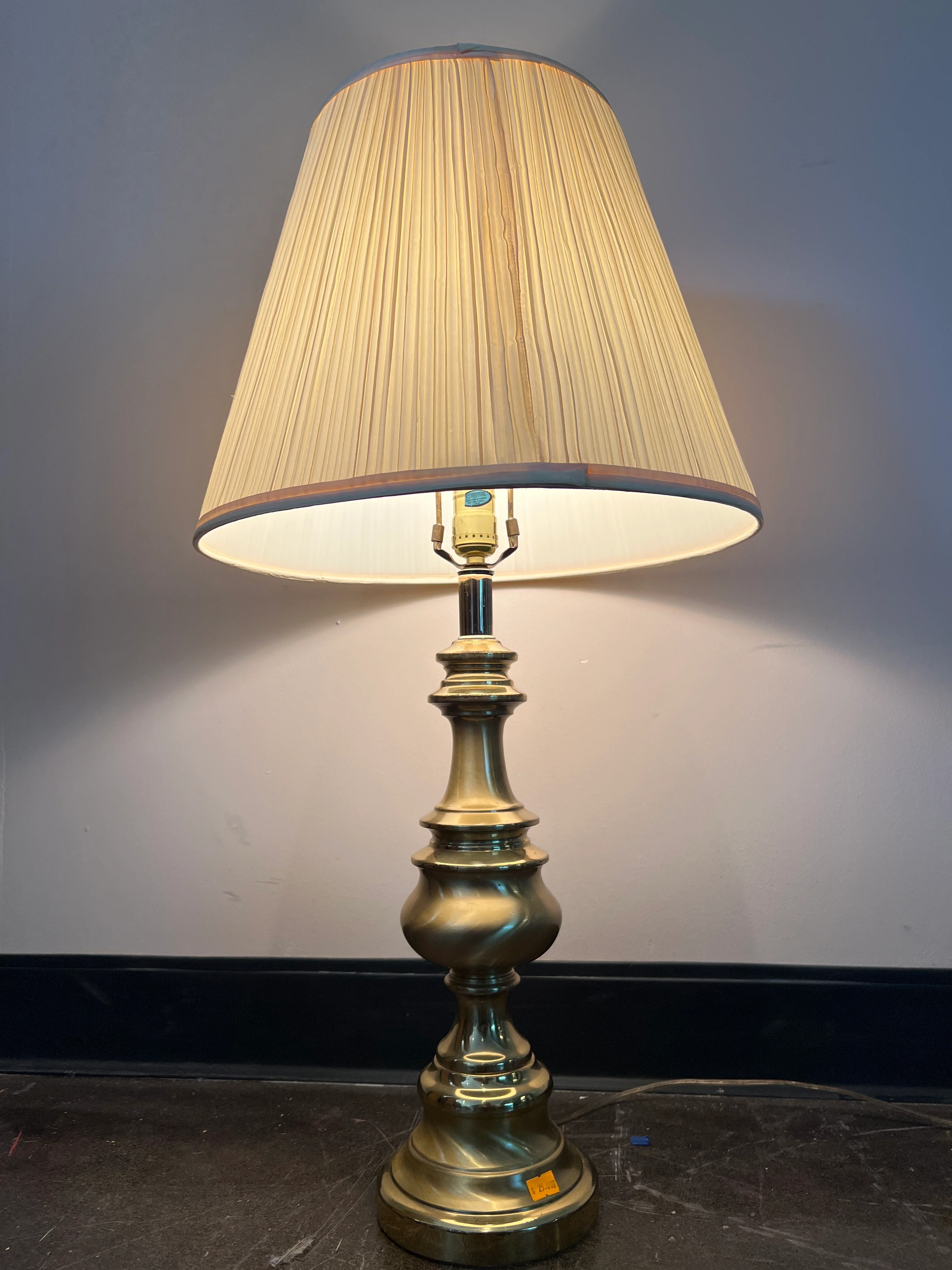 Brass Tone Traditional Table Lamp with Pleated Shade - Image 3
