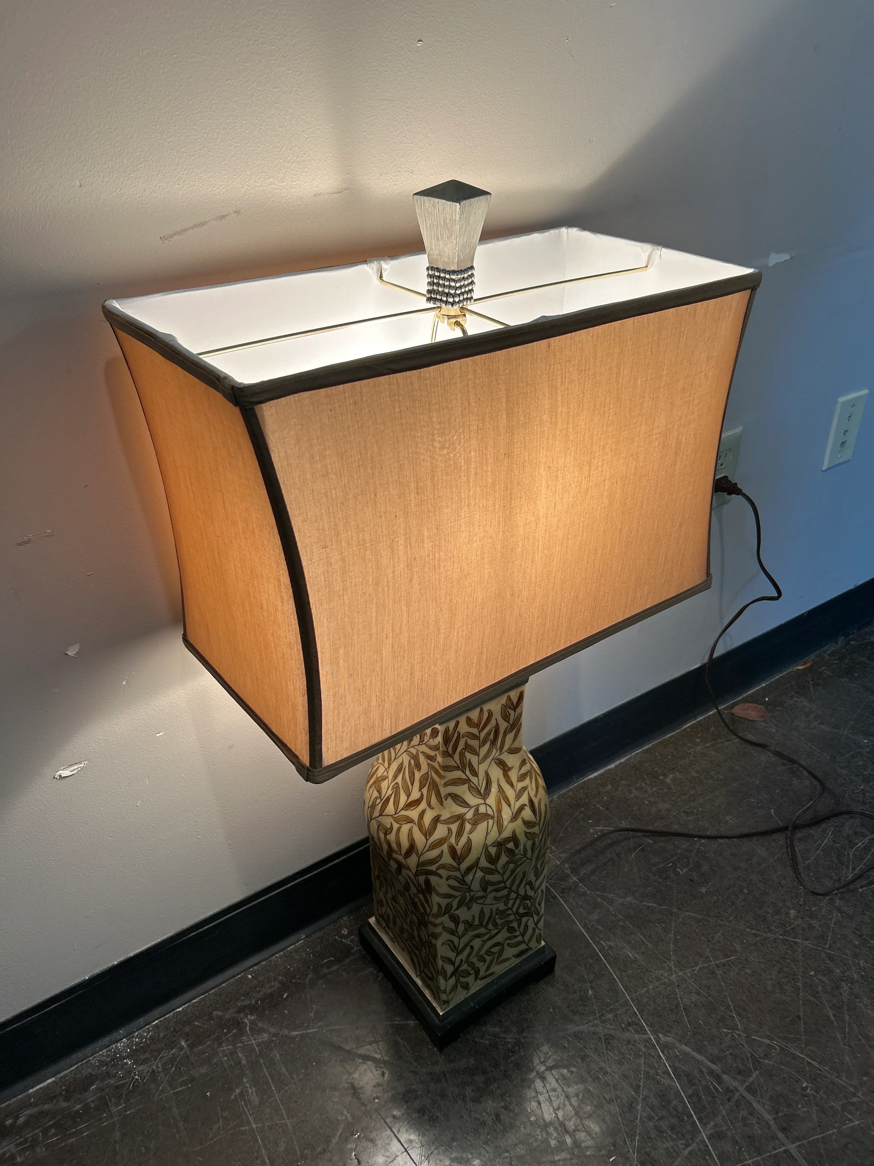 Elegant Ceramic Table Lamp with Beige Lampshade - Image 3