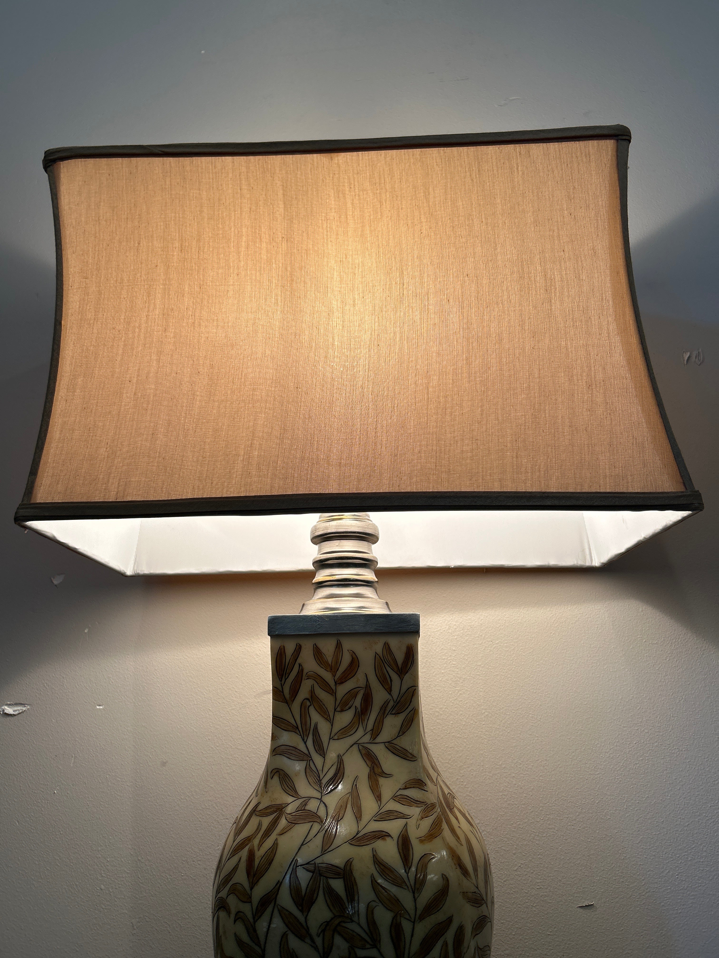 Elegant Ceramic Table Lamp with Beige Lampshade - Image 4
