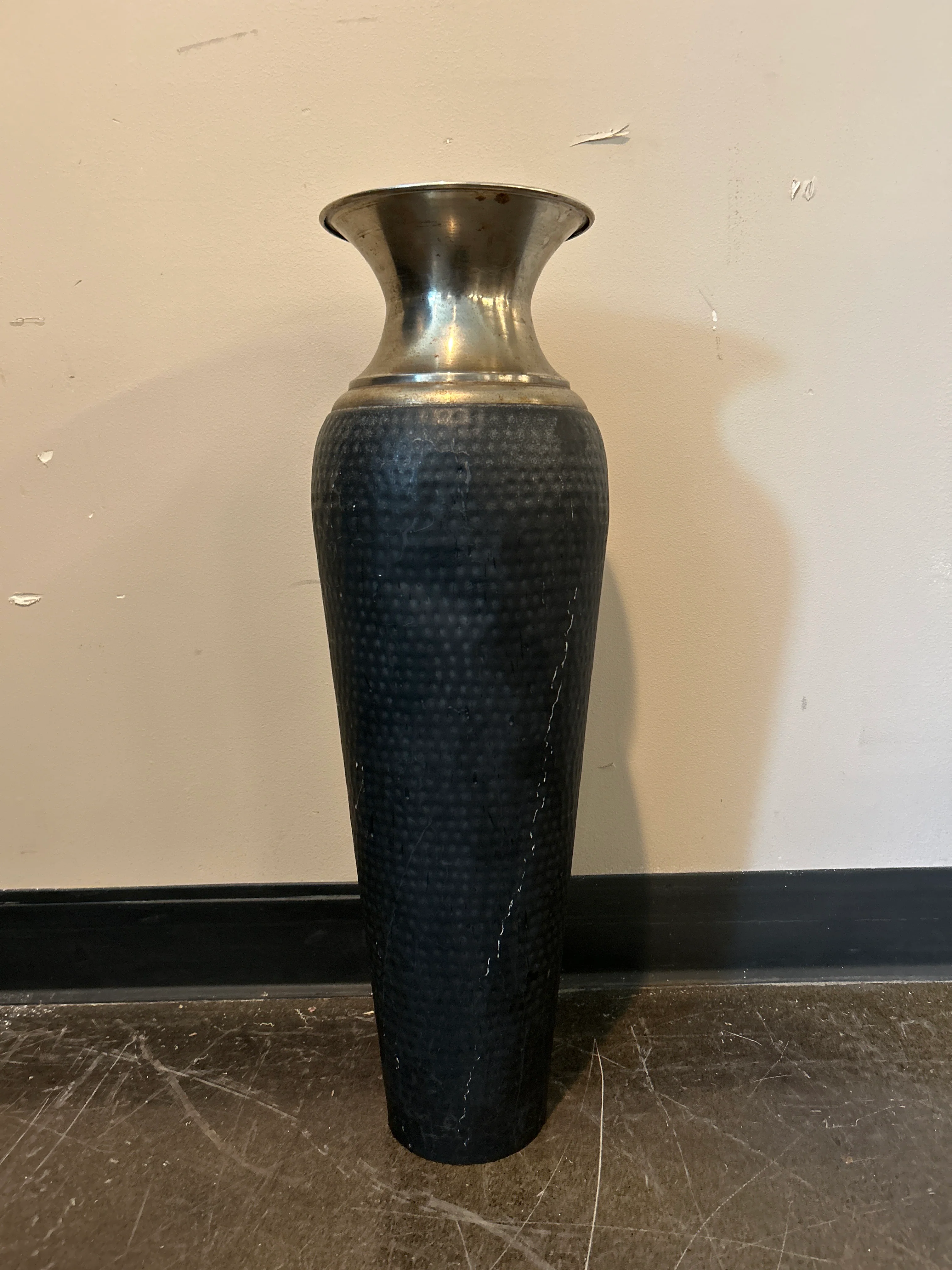 Black and Silver Metal Vase - Image 4