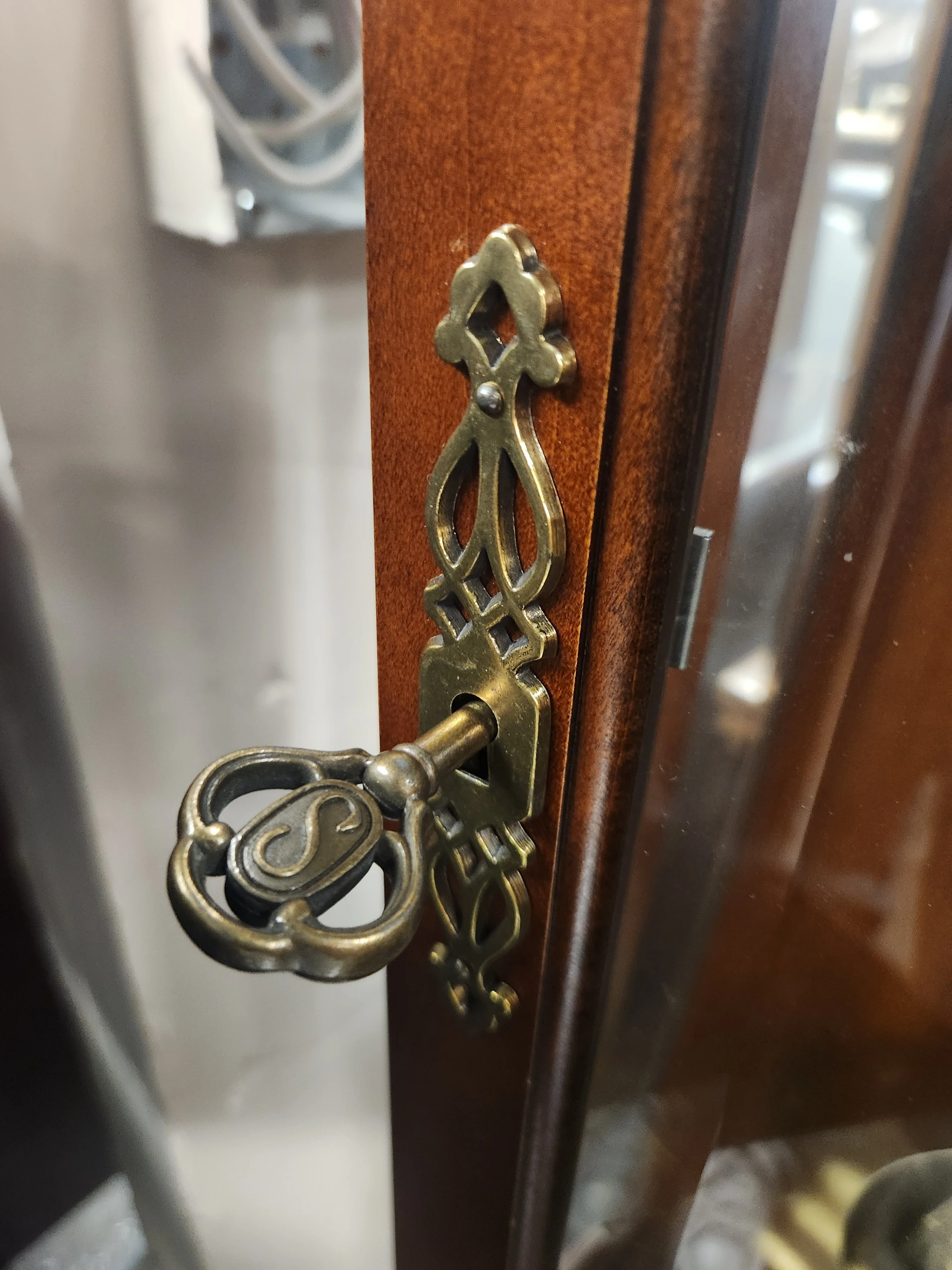Sligh Traditional Grandfather Clock with Moon Dial and Chimes - Image 9