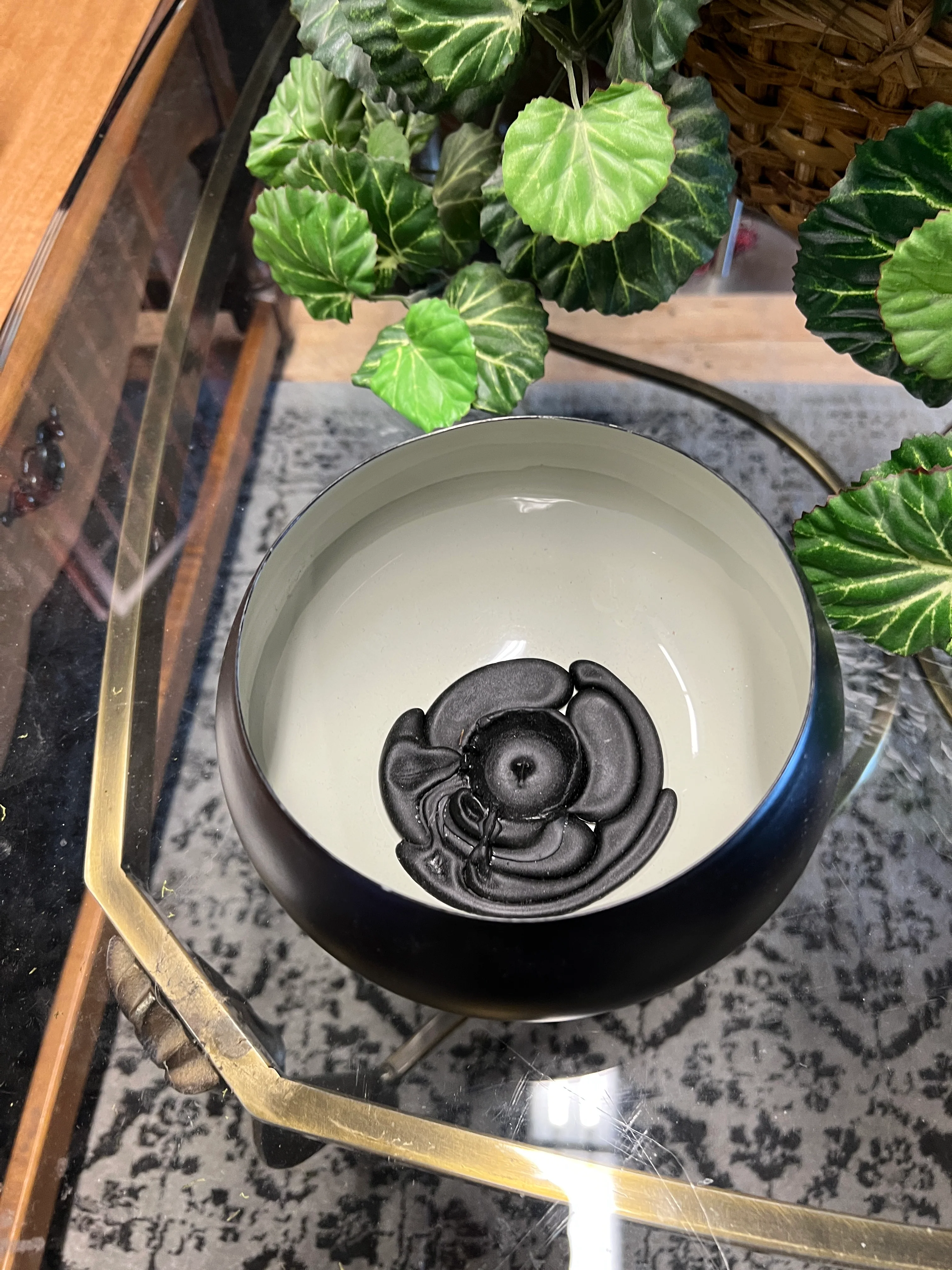 BoConcept Modern Frosted Glass Bowl – Black Exterior, Pale Green Interior - Image 2