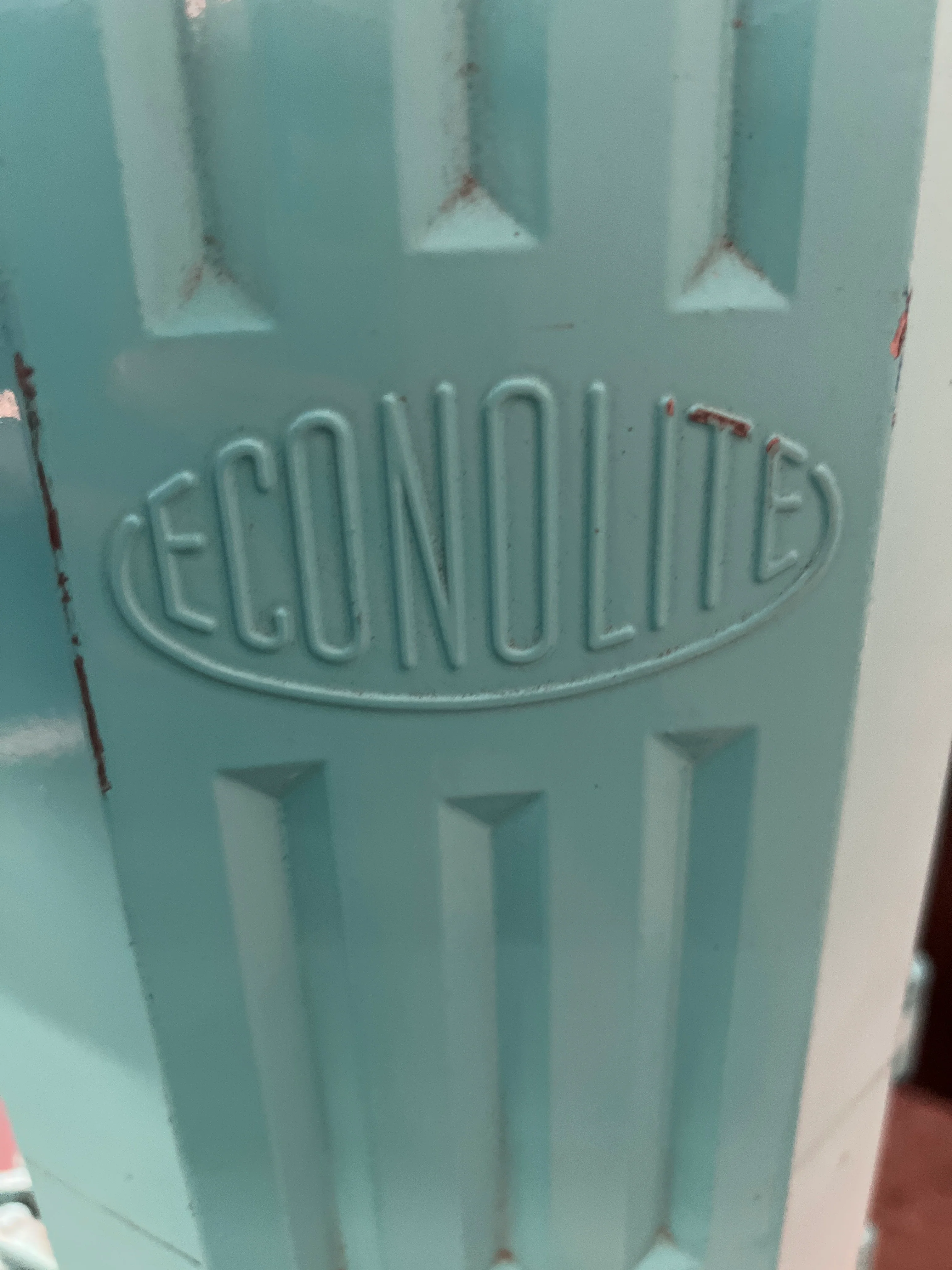Vintage ONOLITE Pedestrian Signal - Image 5