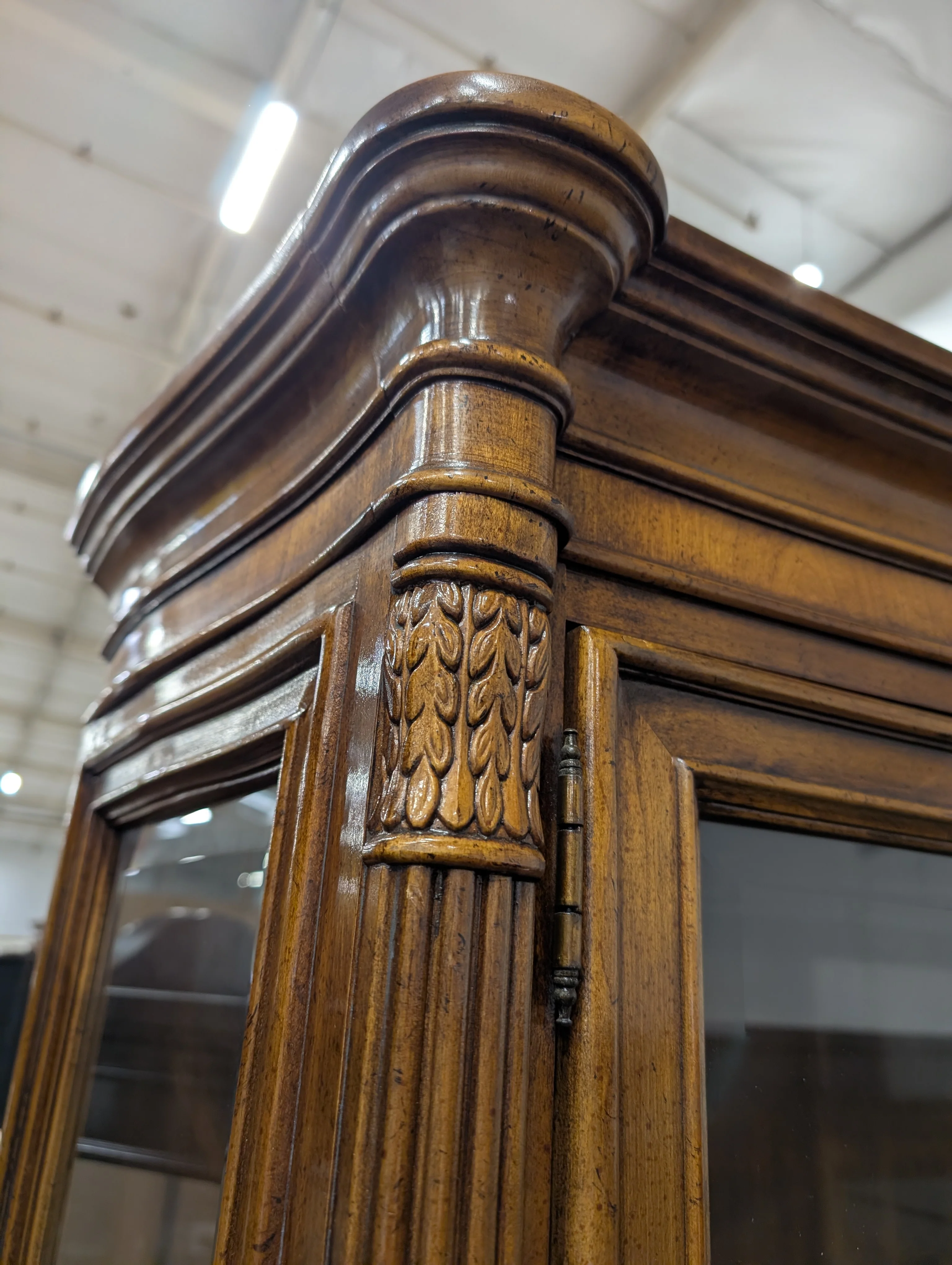 DREXEL Hardwood Curio Cabinet - Image 7