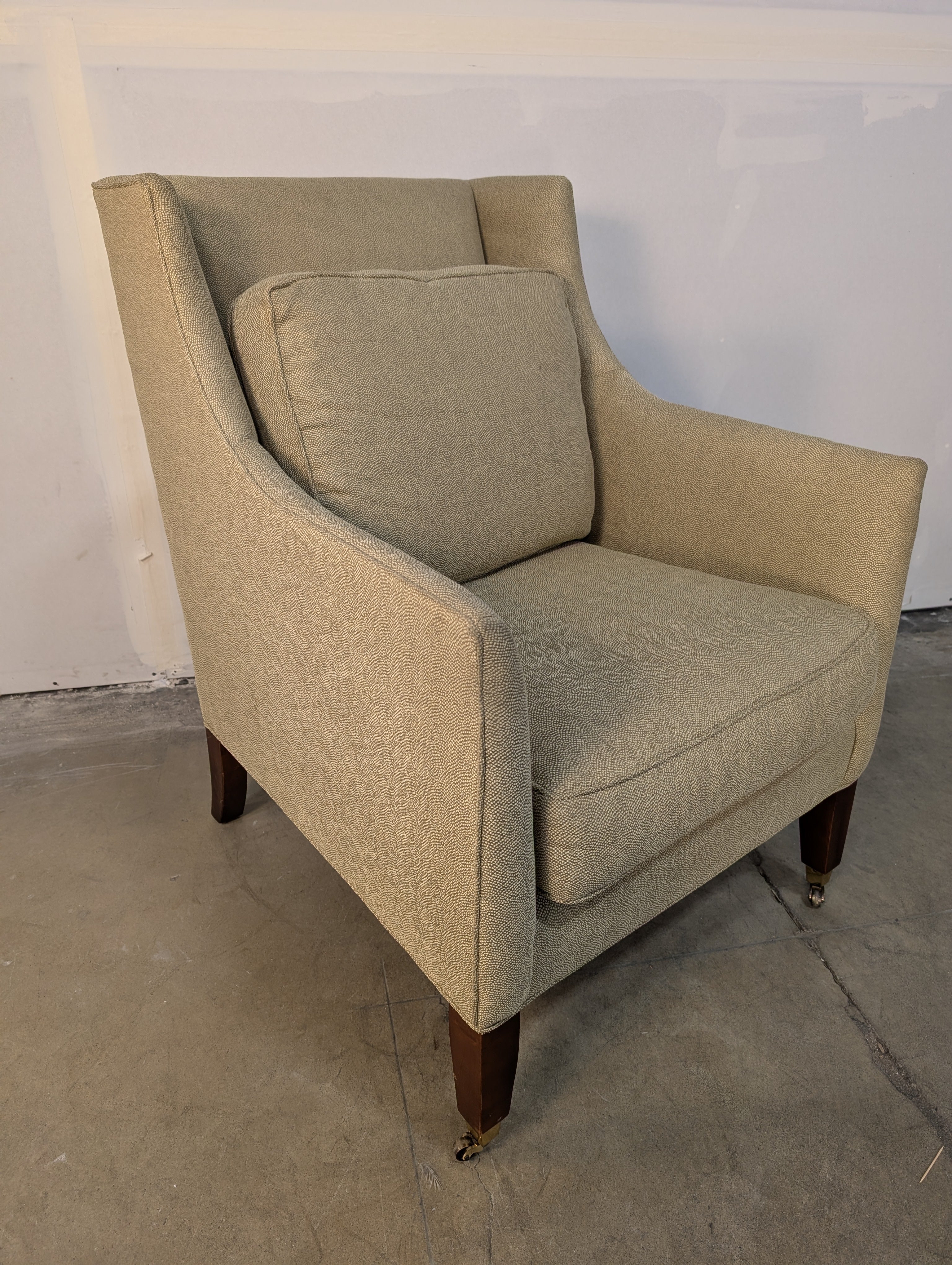 Luxurious Light Beige Club Chair by Baker Furniture - Image 2