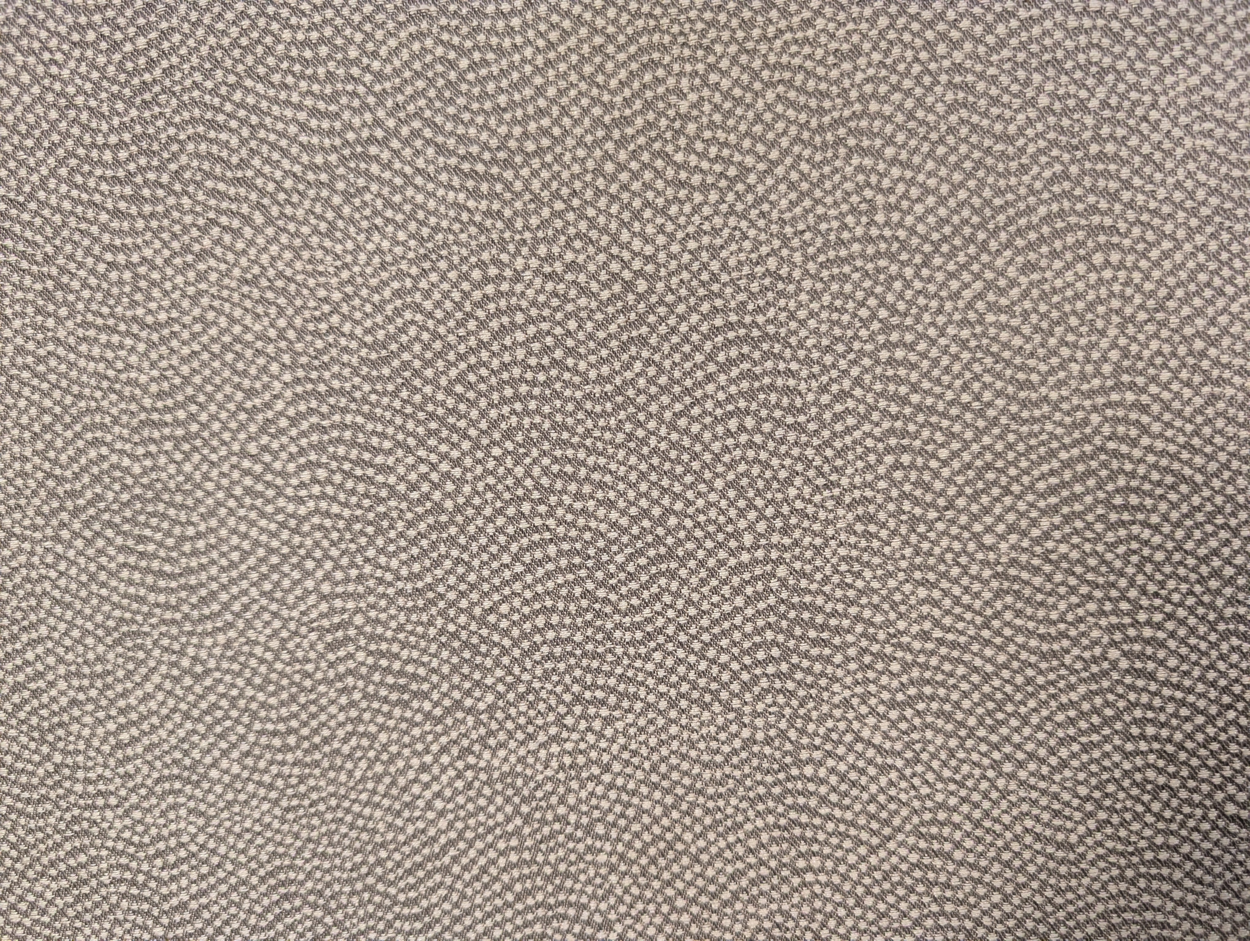 Luxurious Light Beige Club Chair by Baker Furniture - Image 5