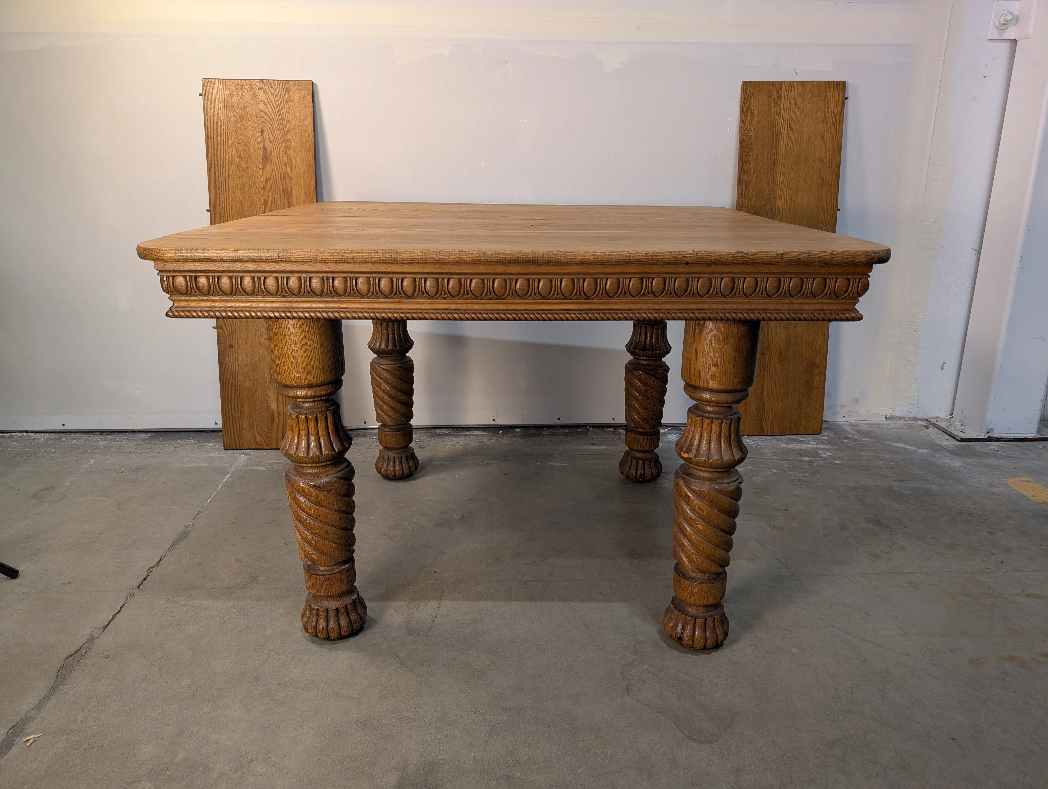 Rustic Hardwood Extendable Dining Table