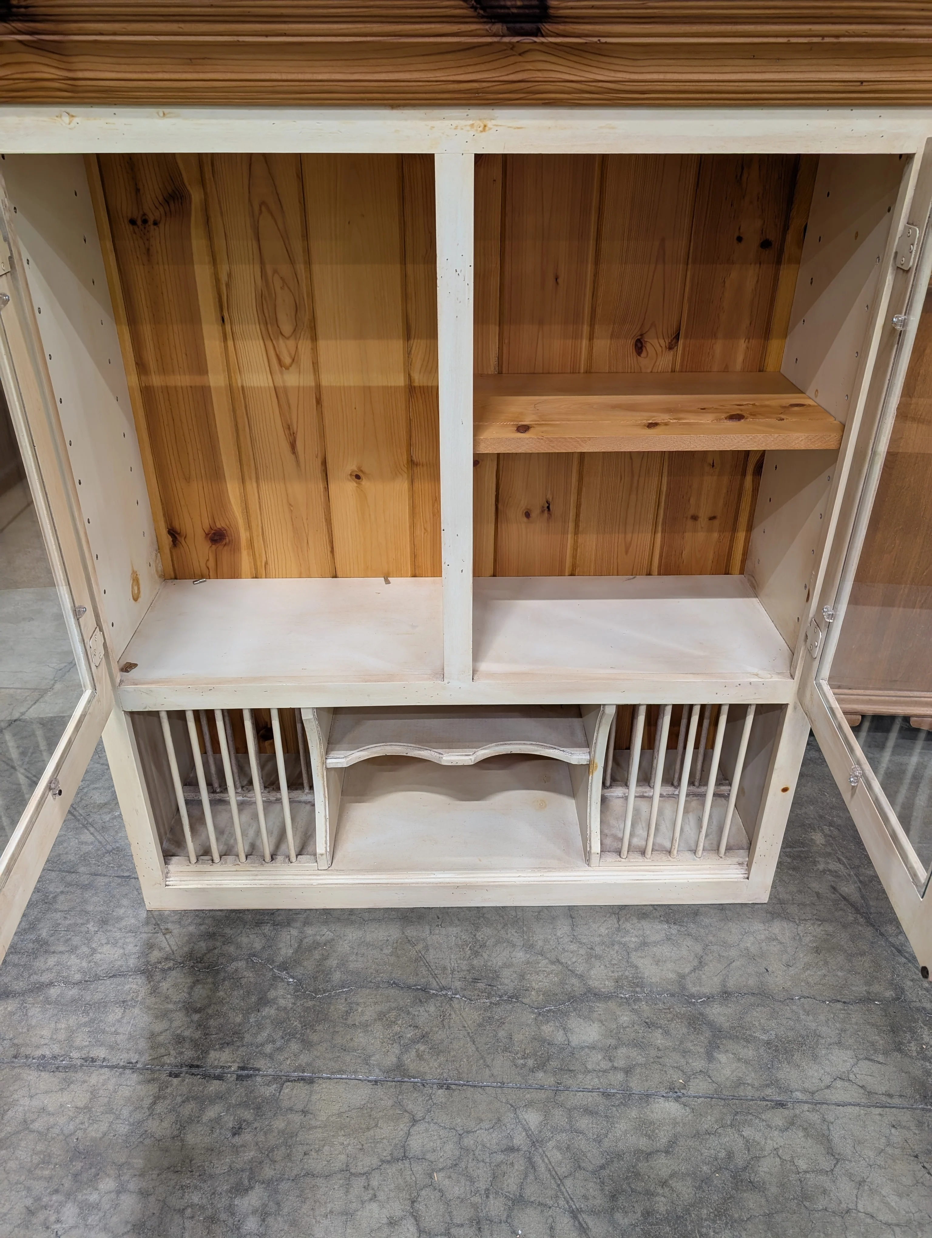 Rustic Farmhouse-Style Pine Top - Image 2