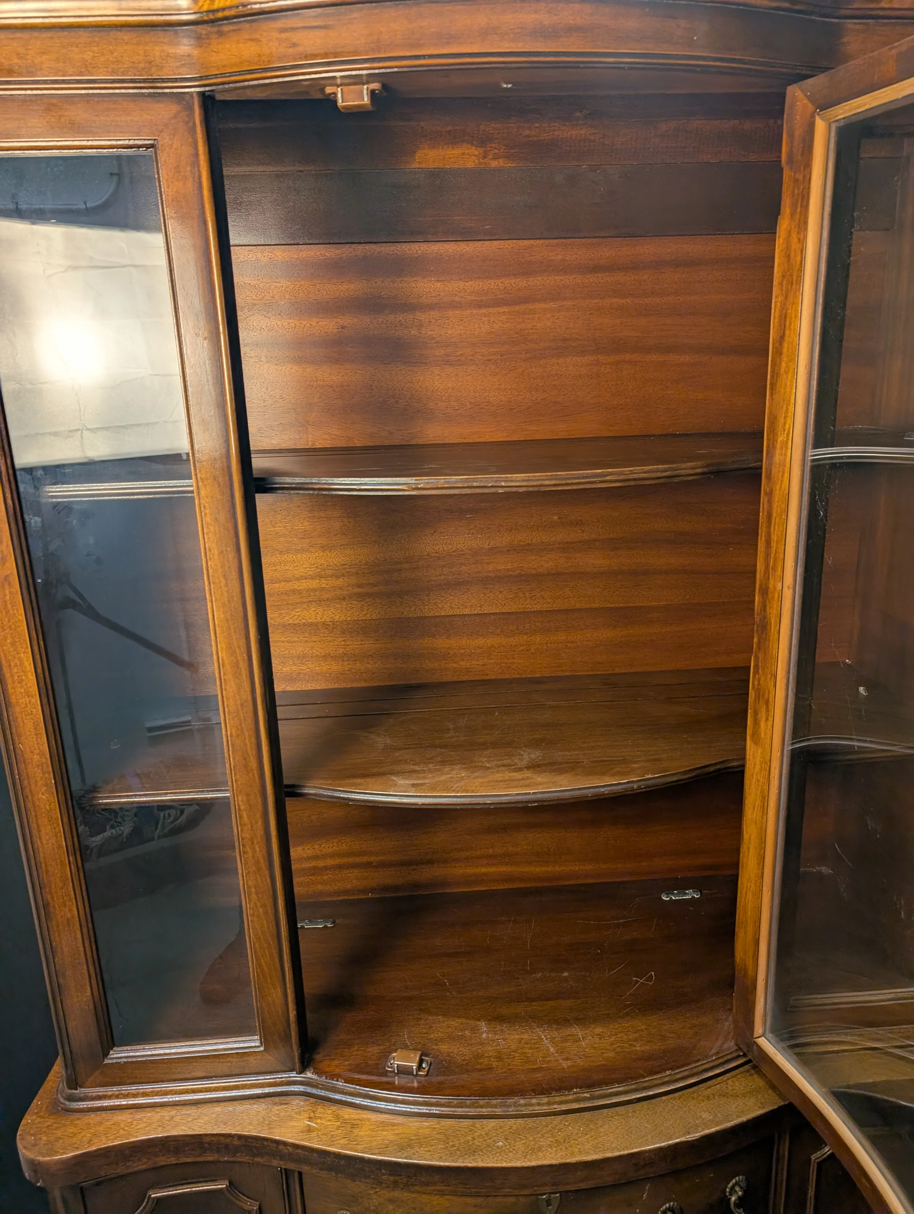 Curved Hardwood China Cabinet with Glass Doors - Image 7