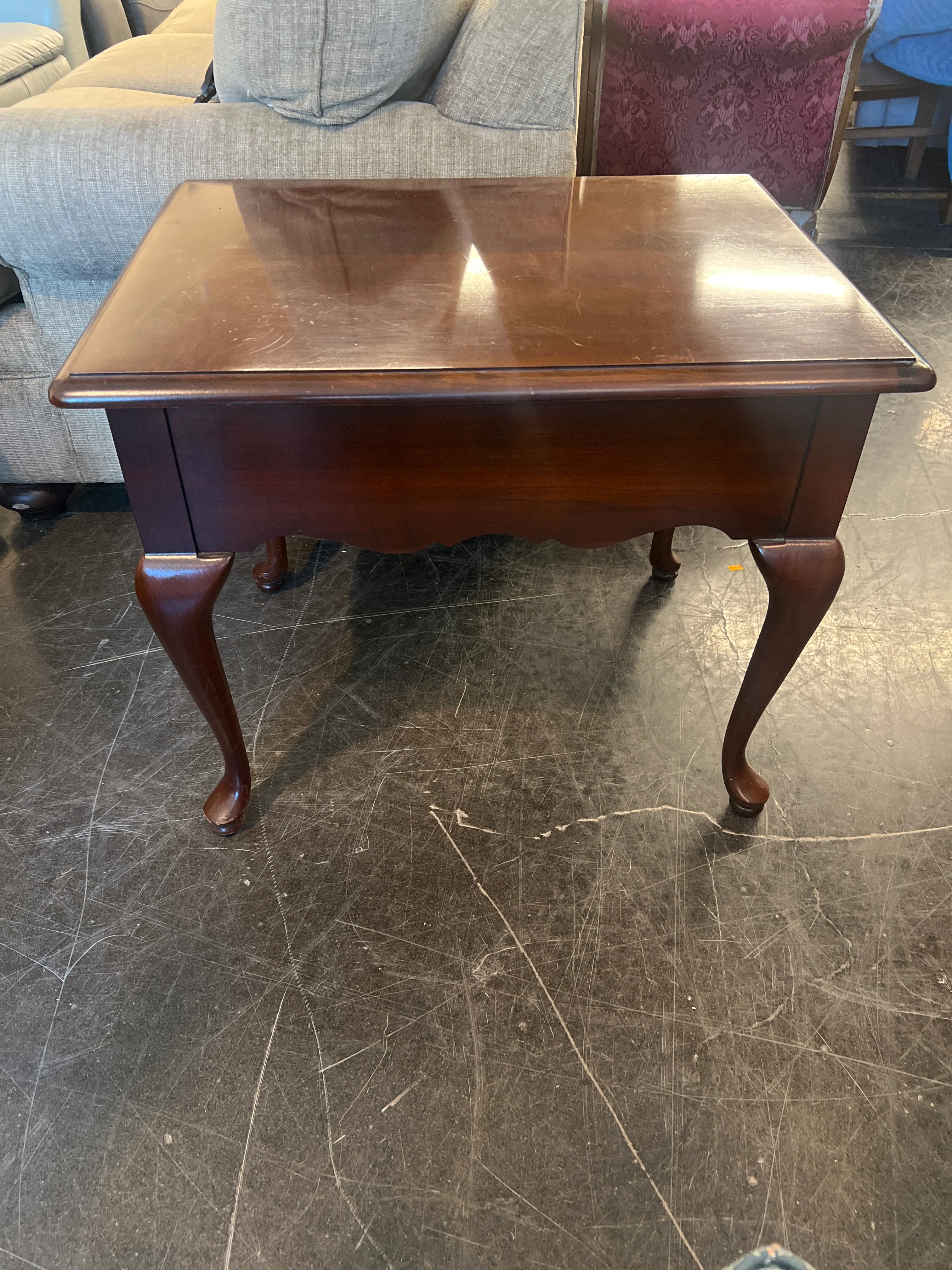 Thomasville Mahogany Side Table with Cabriole Legs - Image 2