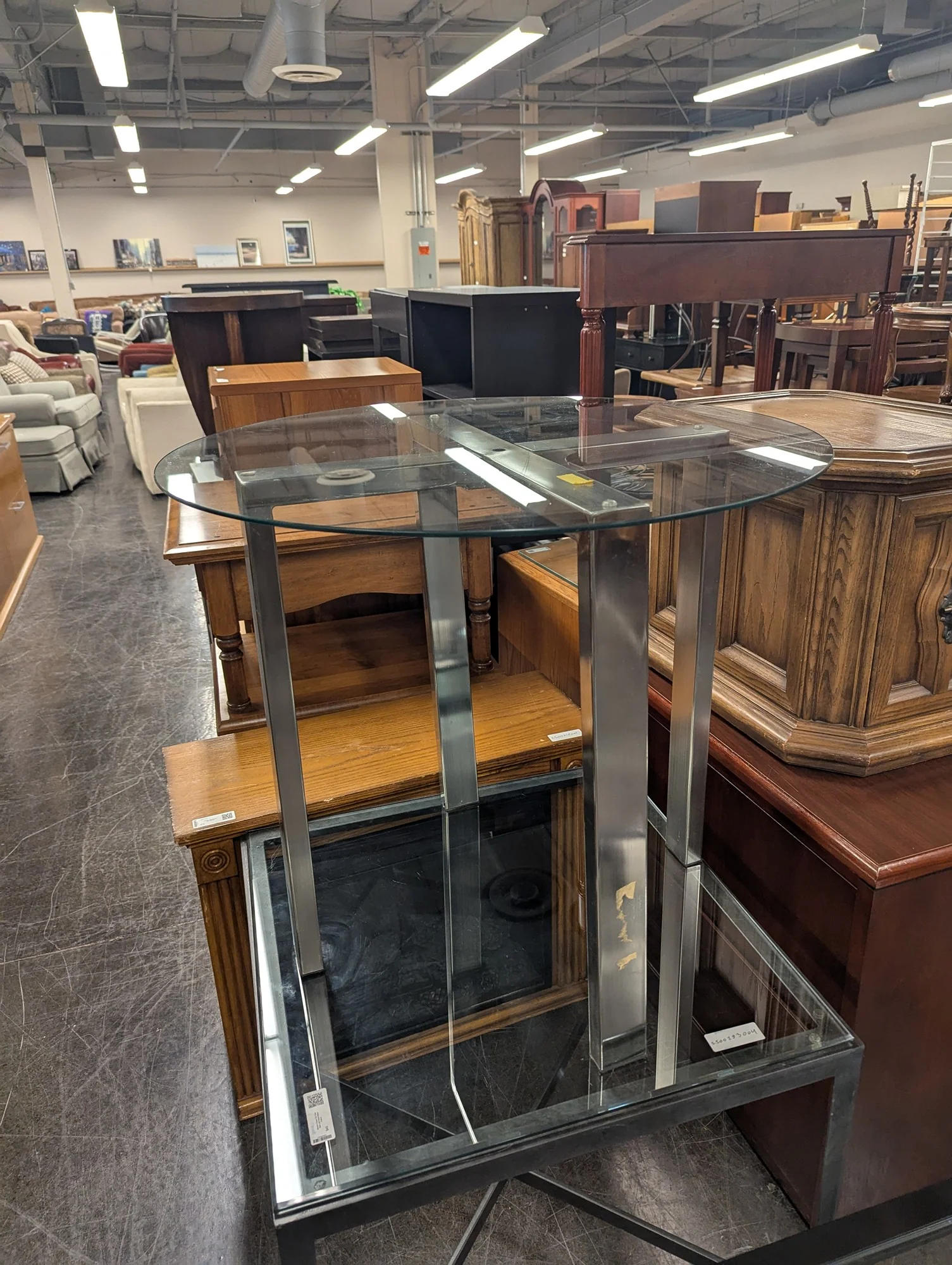 Modern Glass Top Accent Table with Chrome Legs - Image 4