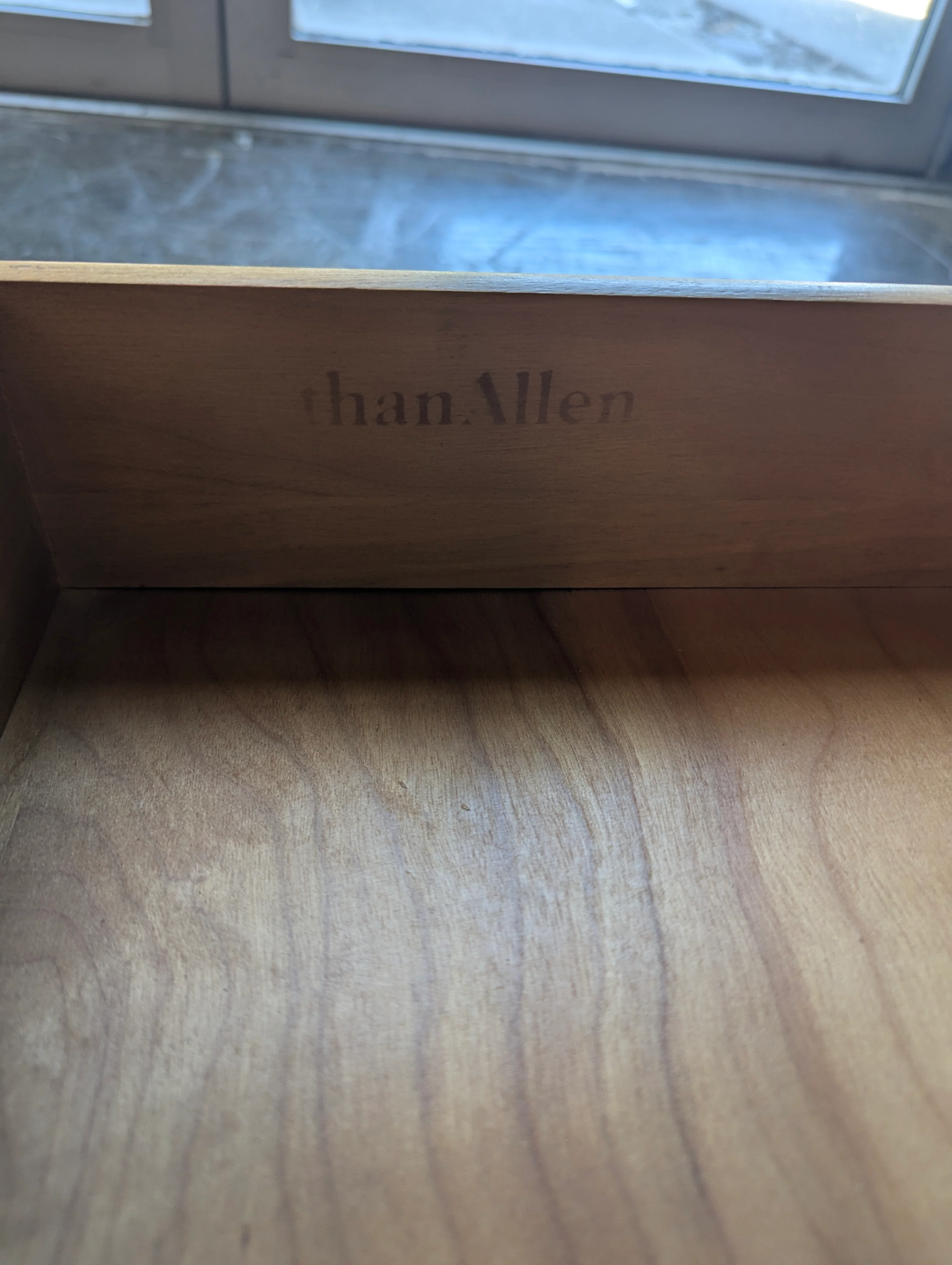 Ethan Allen Brown Nightstand with One Drawer - Image 4