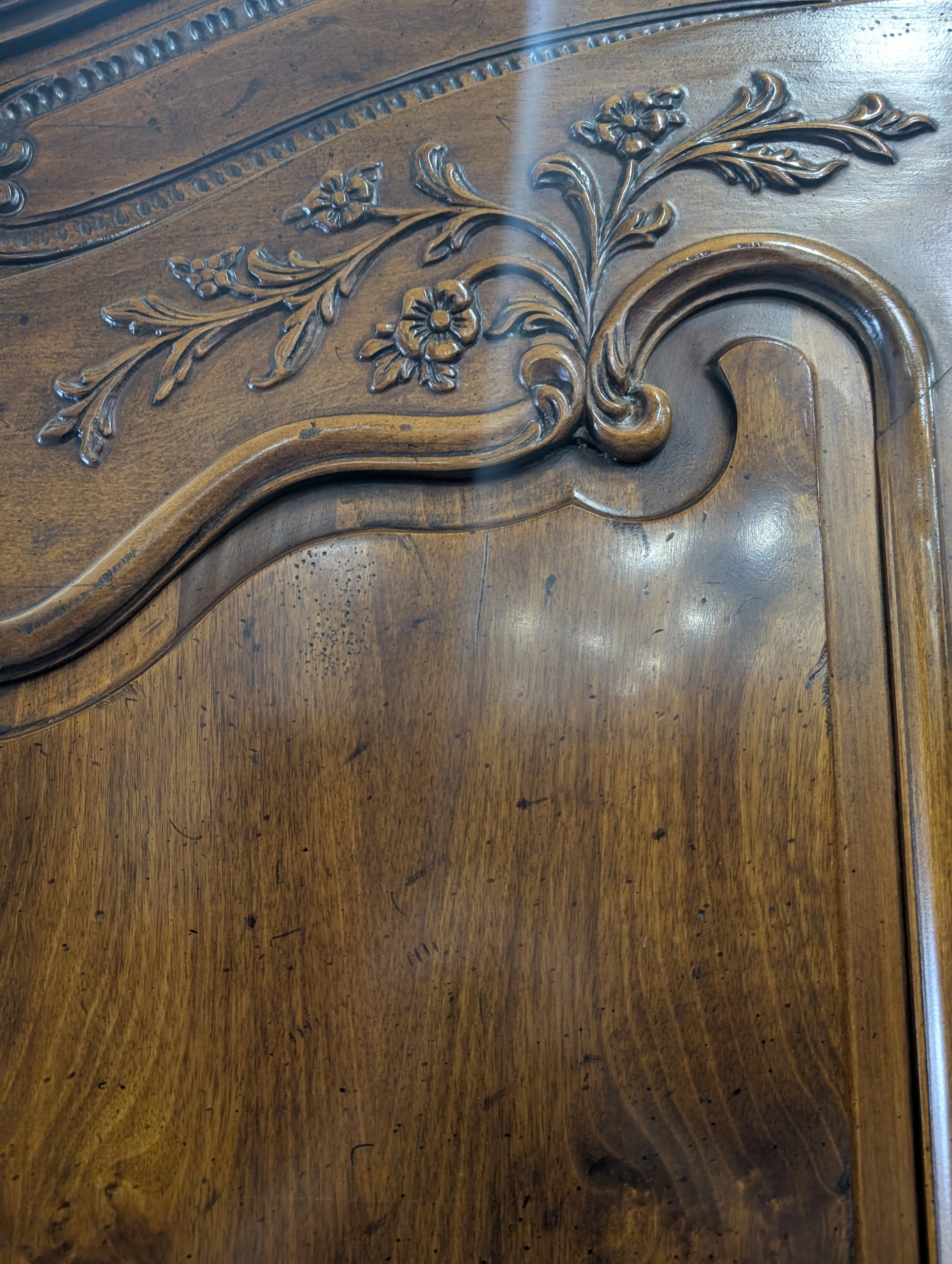 Henredon 2-Door Armoire: Rich Hardwood Wardrobe - Image 12