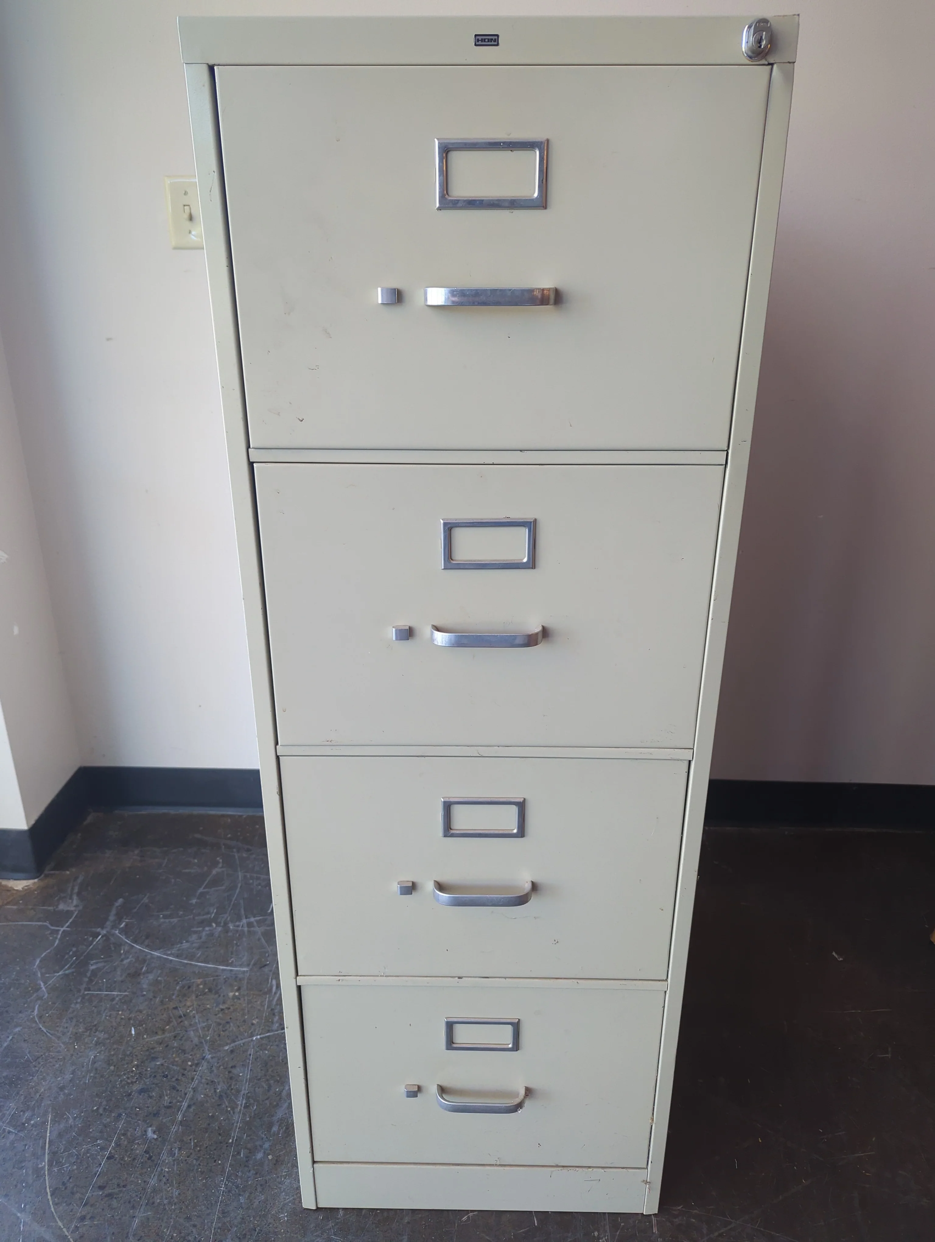 HON Four-Drawer Metal Filing Cabinet, Light Beige Office Storage (Missing Key) - Image 2