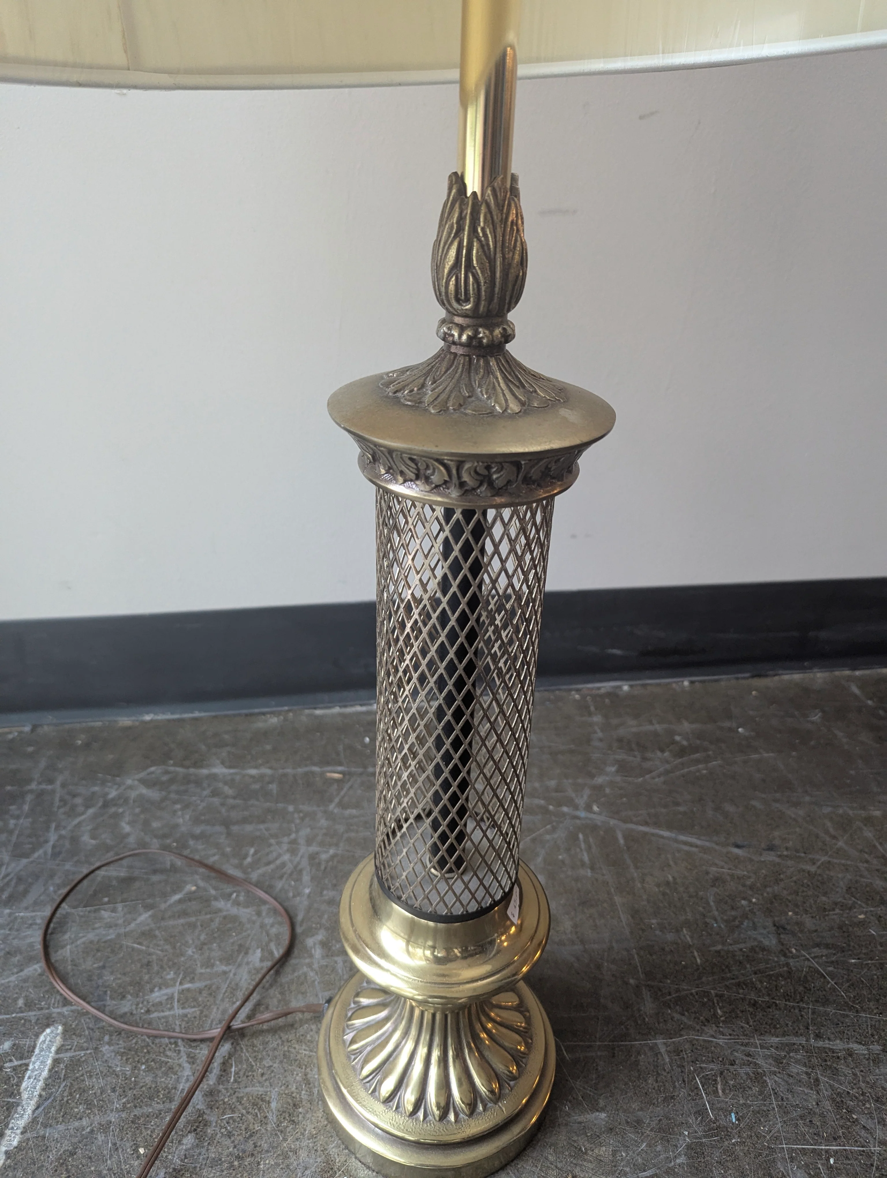 Vintage Brass Tone Ornate Lamp with Cream Fabric Shade - Image 3