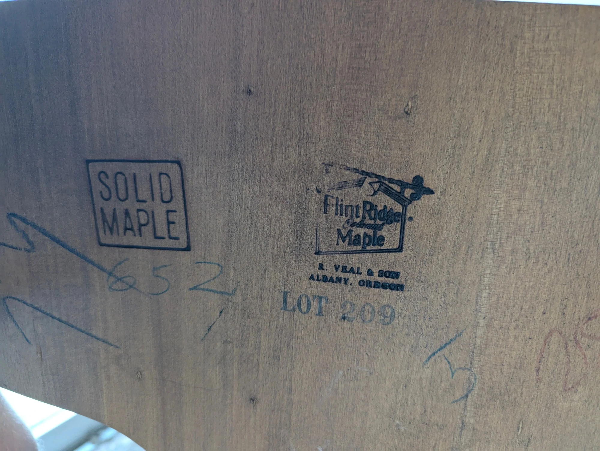 Flint Ridge Solid Maple Spindle Back Periodical Holder - Image 3