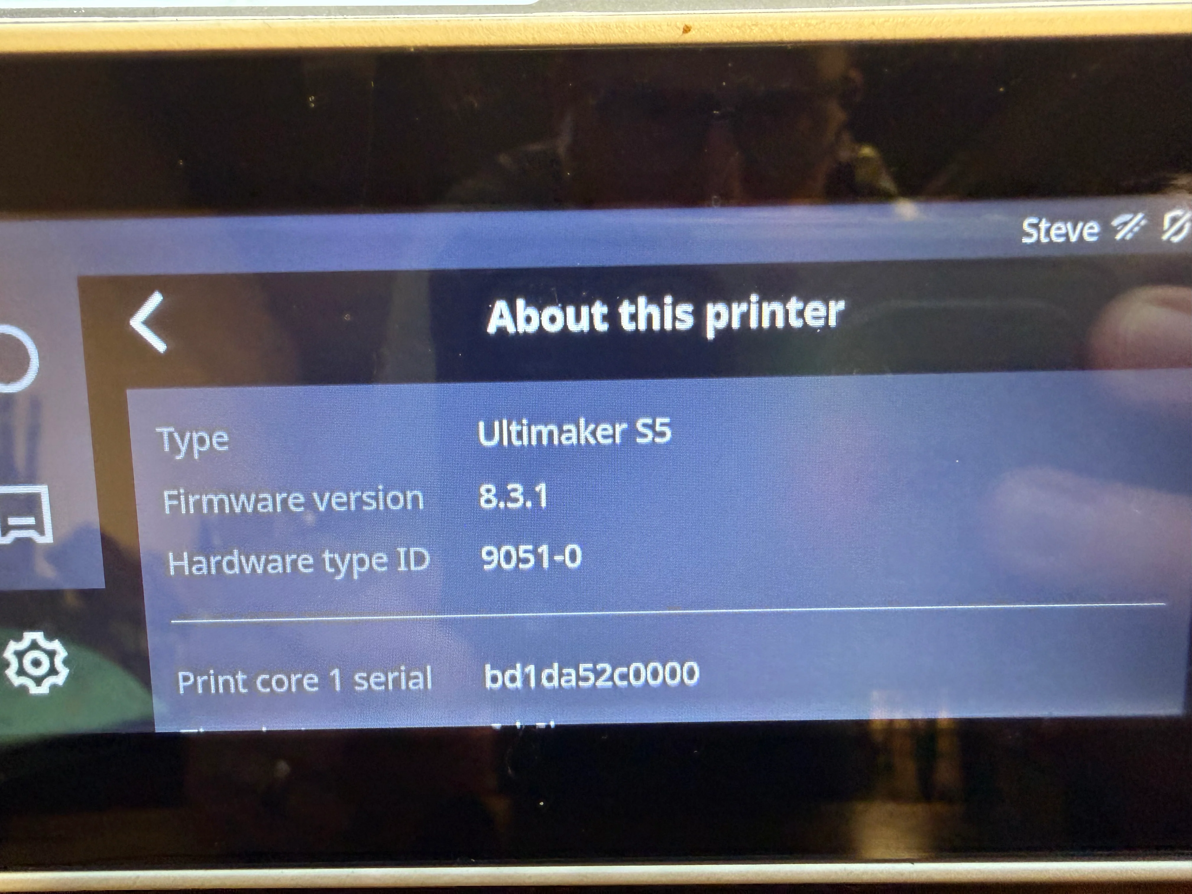 Ultimaker S5 R1 3D Printer with Air Manager & BuildTak FlexPlate System - Image 7