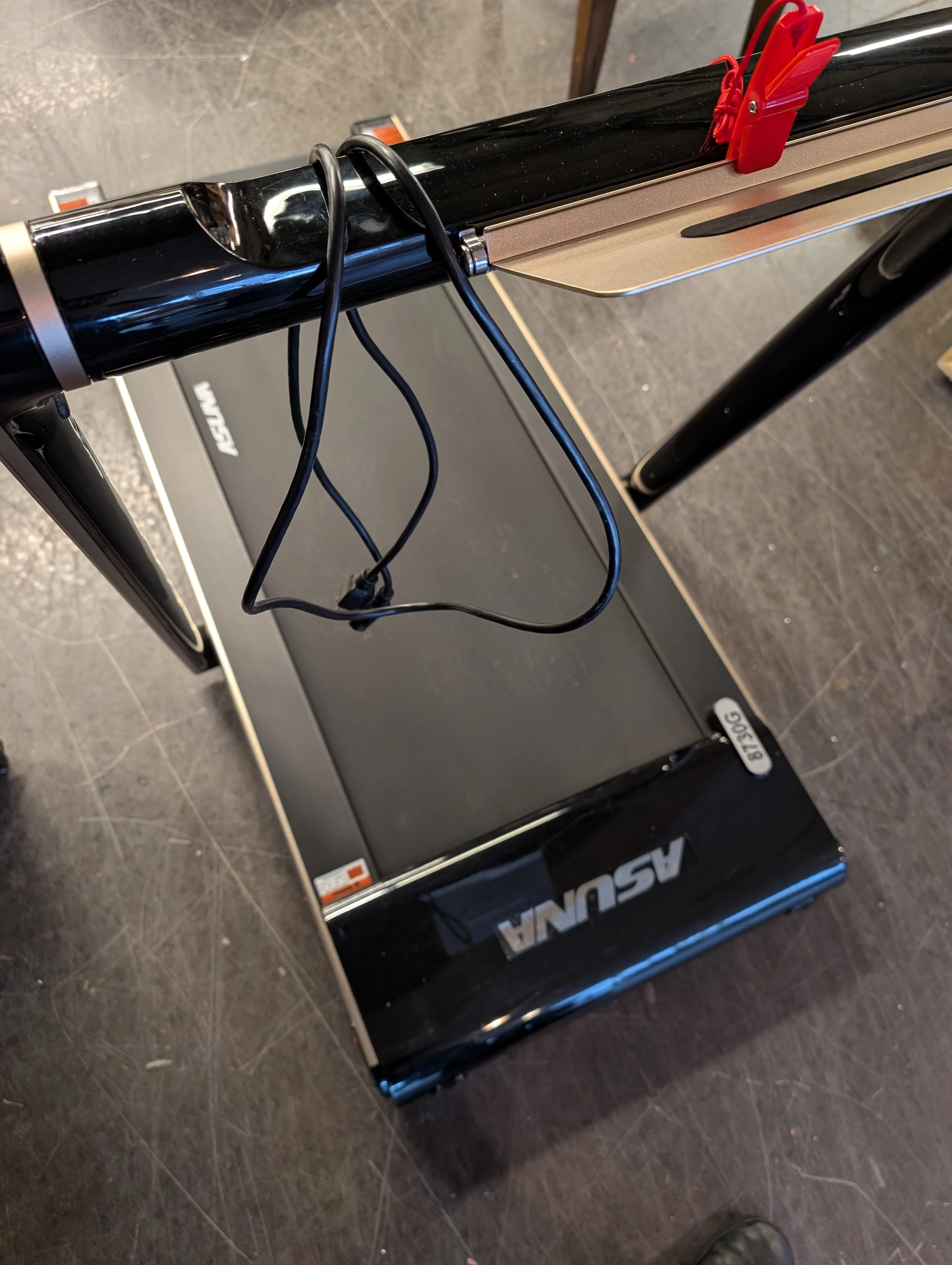 ASUNA Slim Folding Motorized Treadmill 8730G - Image 4