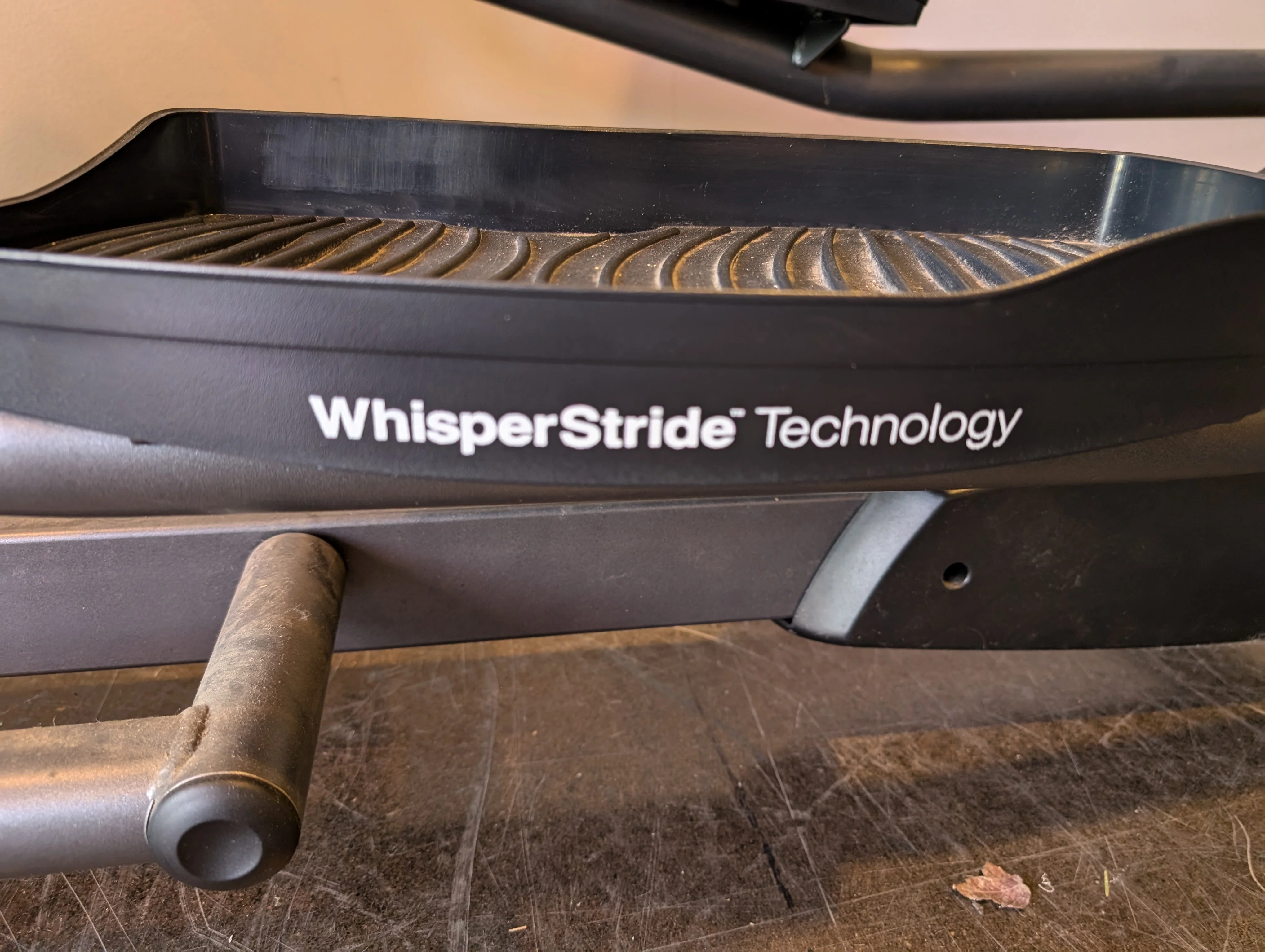 Life Fitness Advanced Home Elliptical Trainer - Image 4
