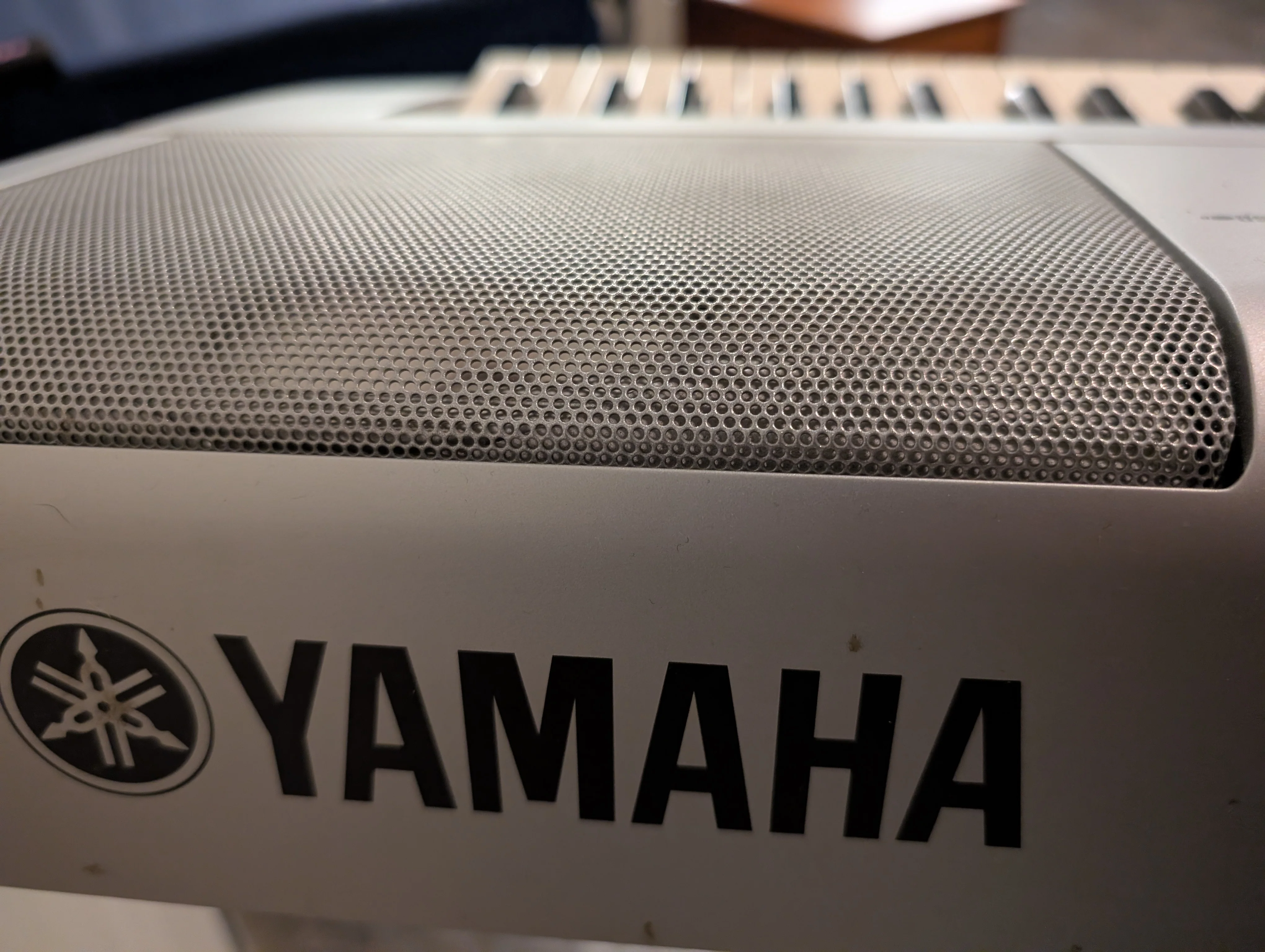 Yamaha Portable Grand DGX-205 Digital Piano Keyboard (Missing Cord) - Image 5