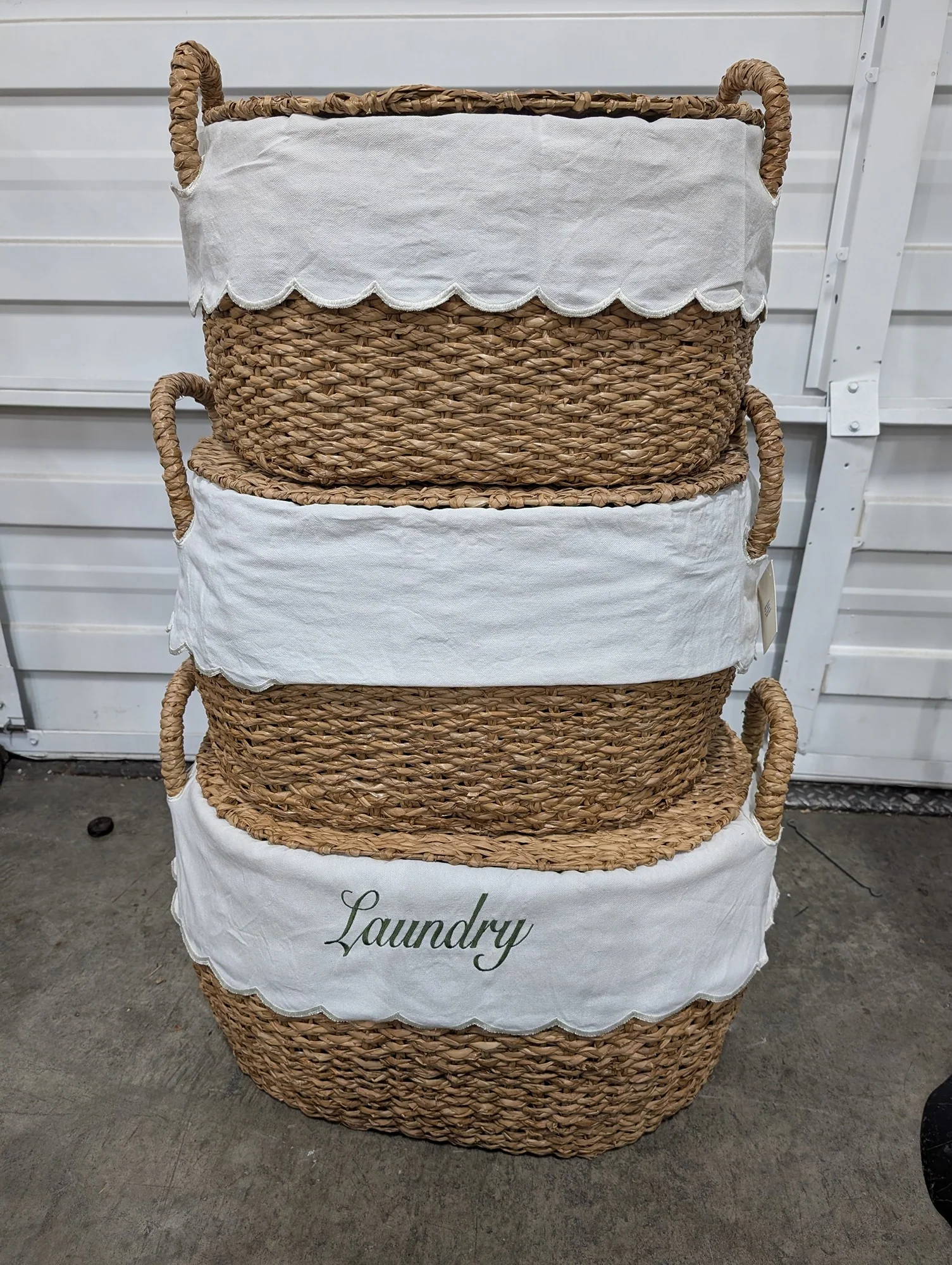 Bunny Williams for Ballard Designs Woven Baskets Set of 3 Laundry Hamper Storage with Scalloped Liners - Image 3