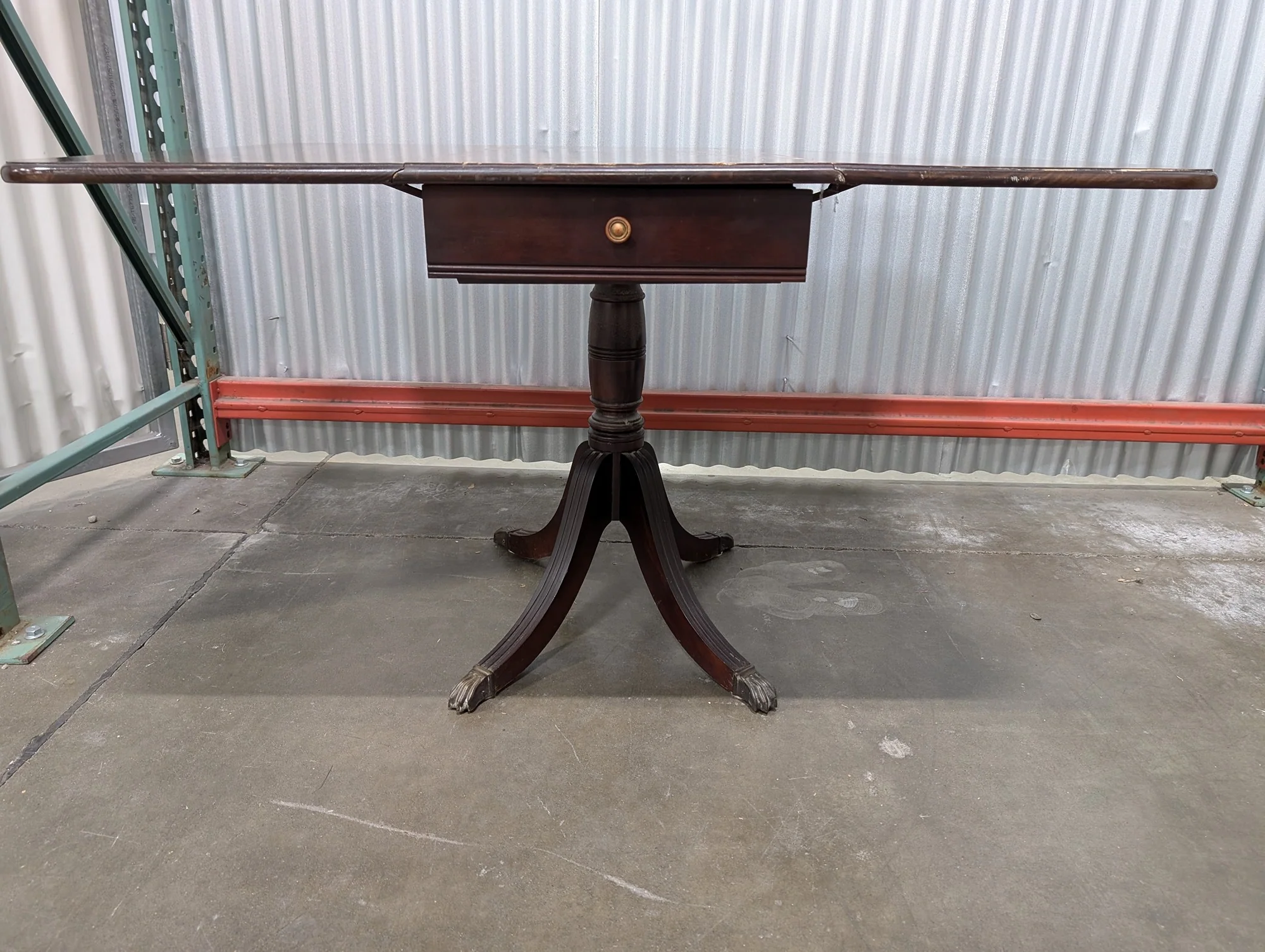 Brandt Traditional Mahogany Drop Leaf Pedestal Table - Image 2