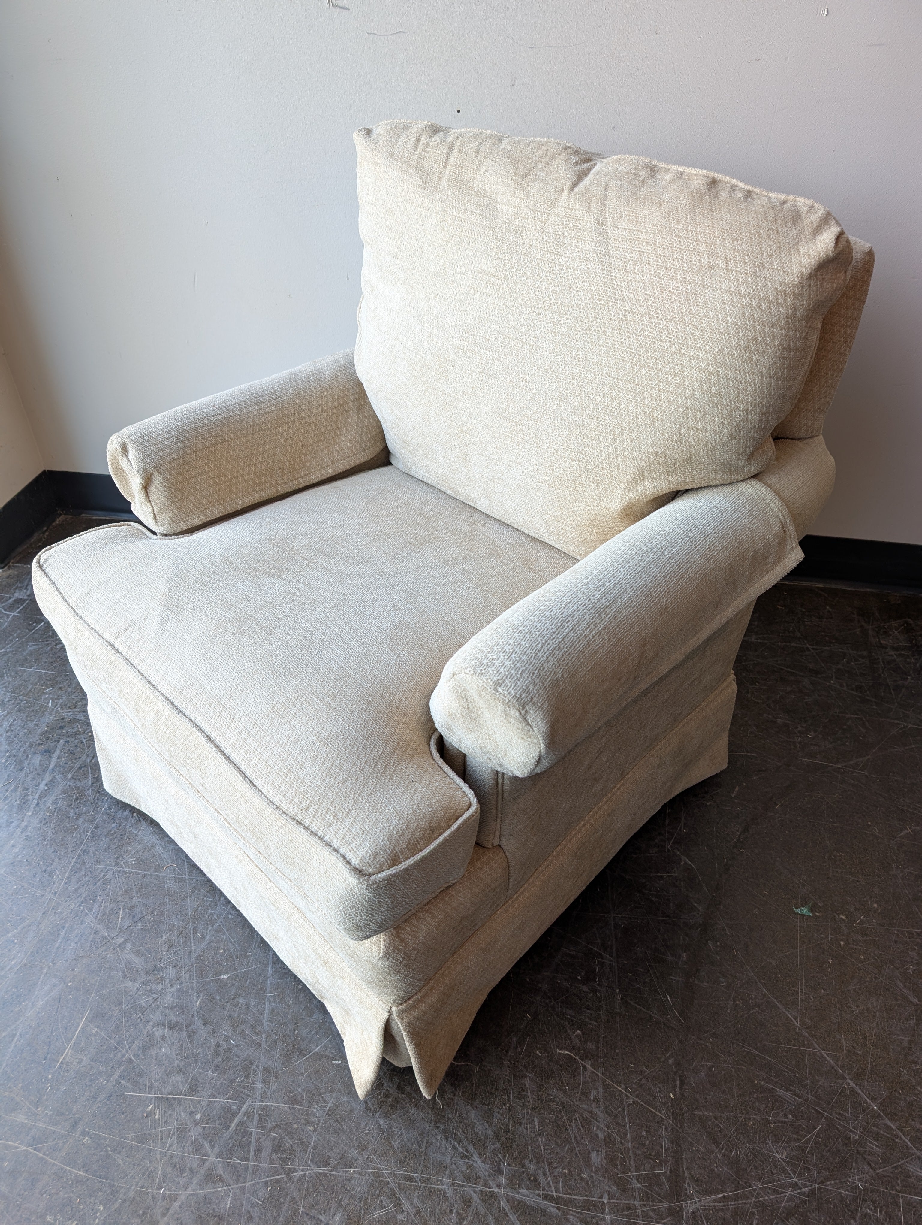 Thomasville Beige Textured Upholstered Armchair - Image 4