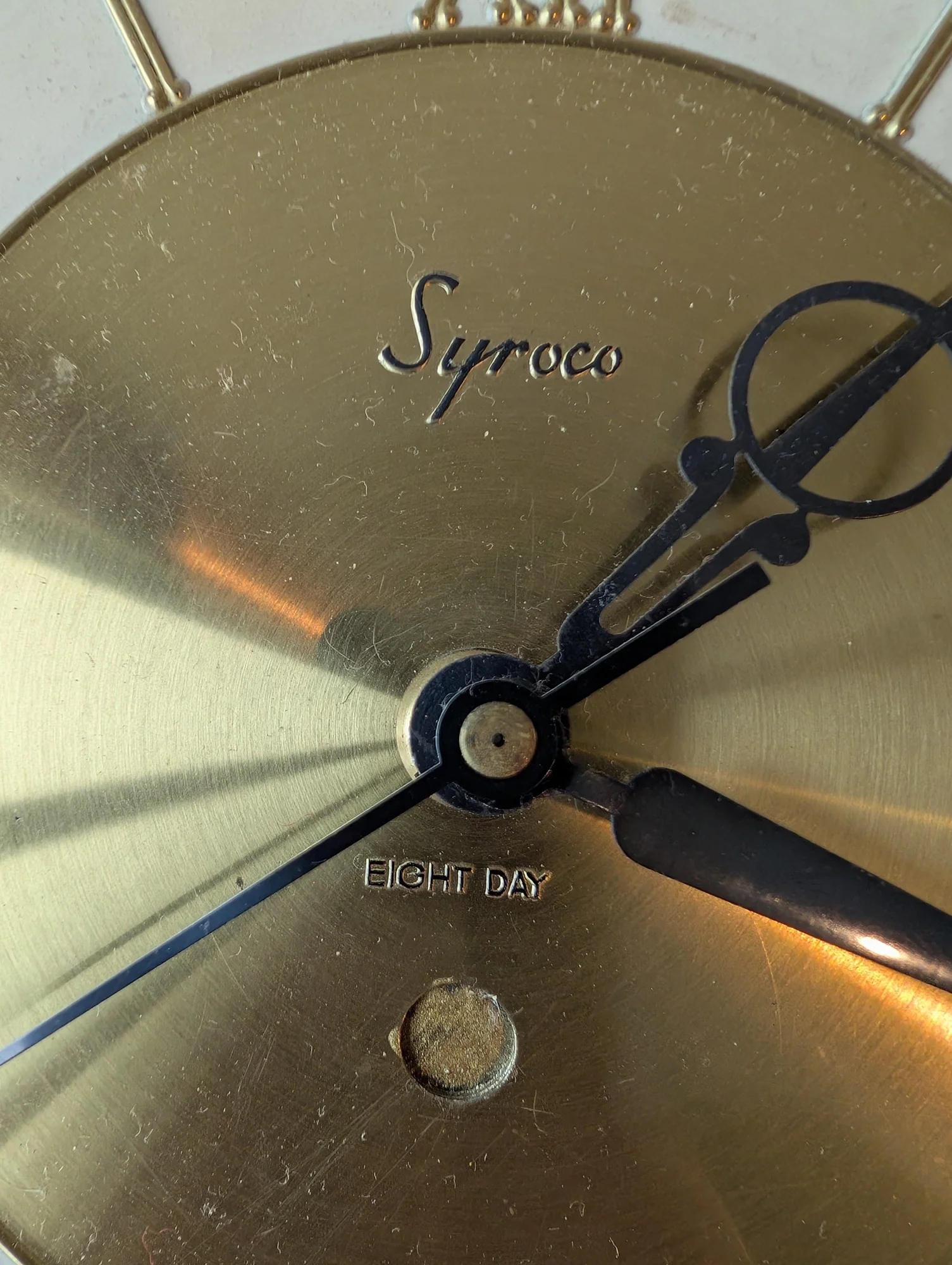 Syroco Ornate Gold-Tone Wall Clock Vintage Rococo Style - Image 4