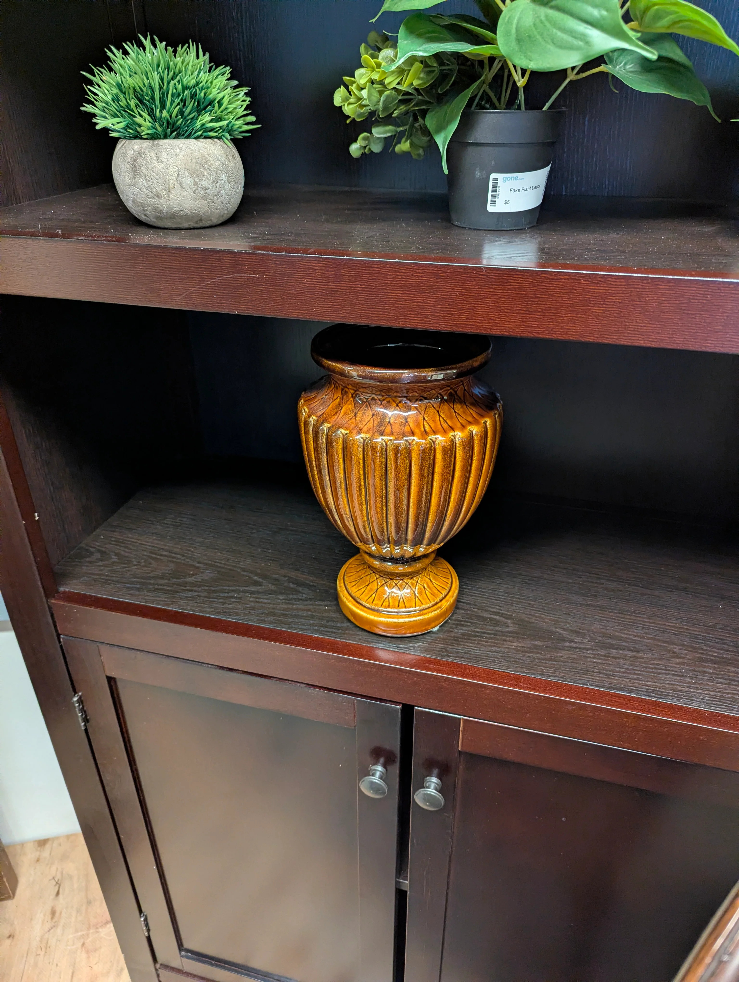 Vintage Ribbed Amber Glazed Ceramic Urn Vase - Image 2
