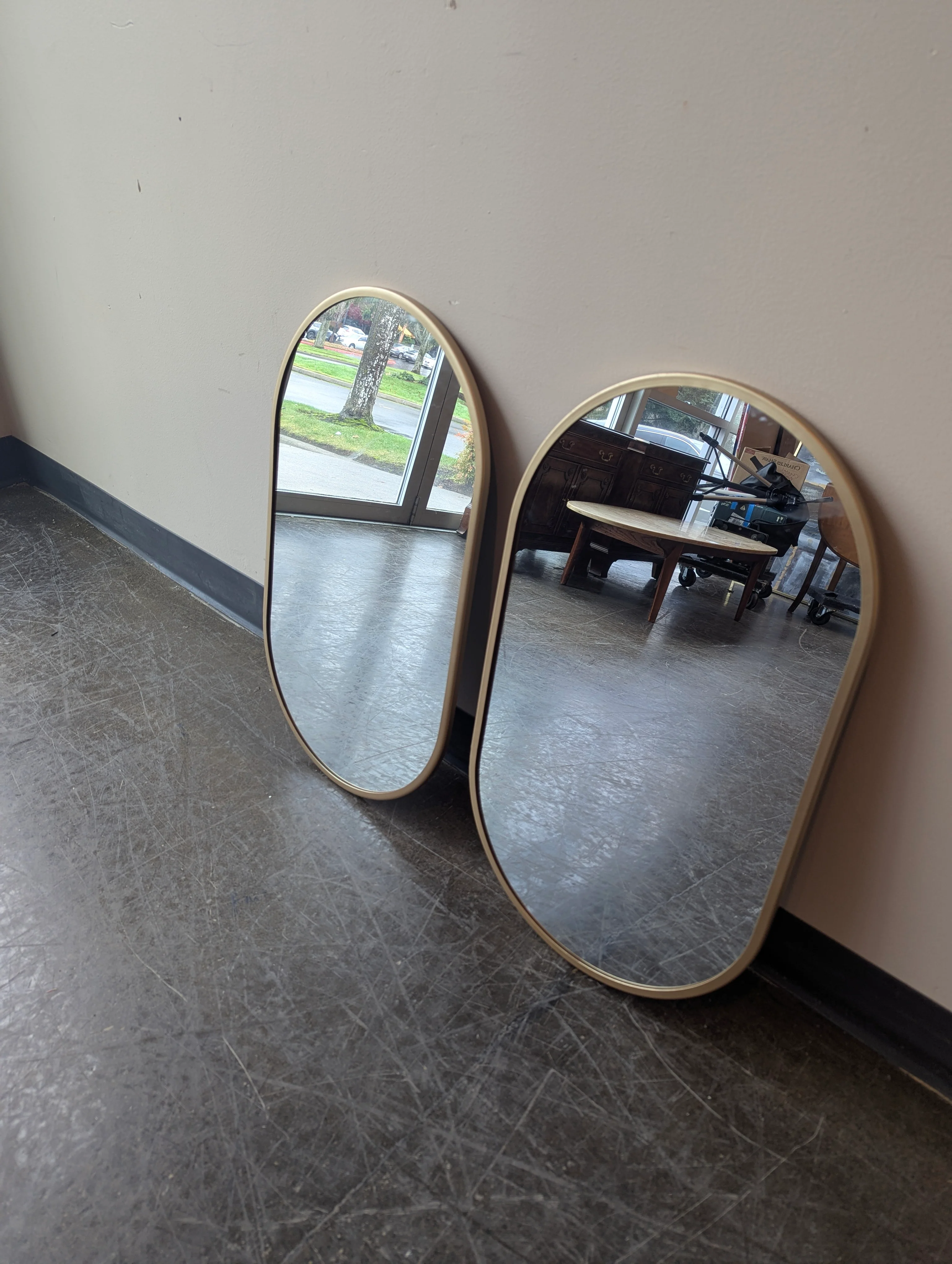 Modern Gold Frame Rounded Oval Wall Mirror - Image 3