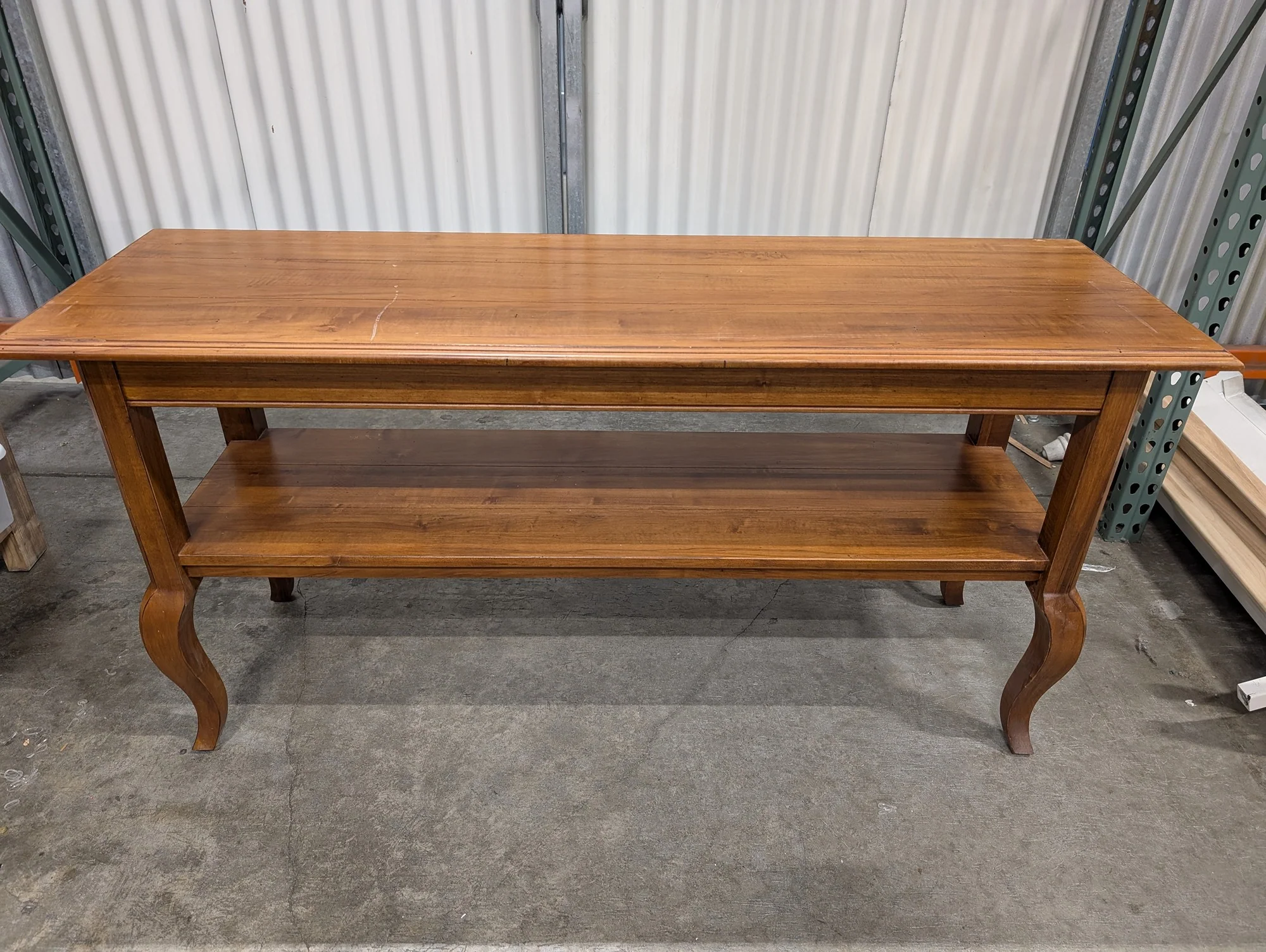 Ethan Allen Classic Wood Console Table with Lower Shelf - Image 3