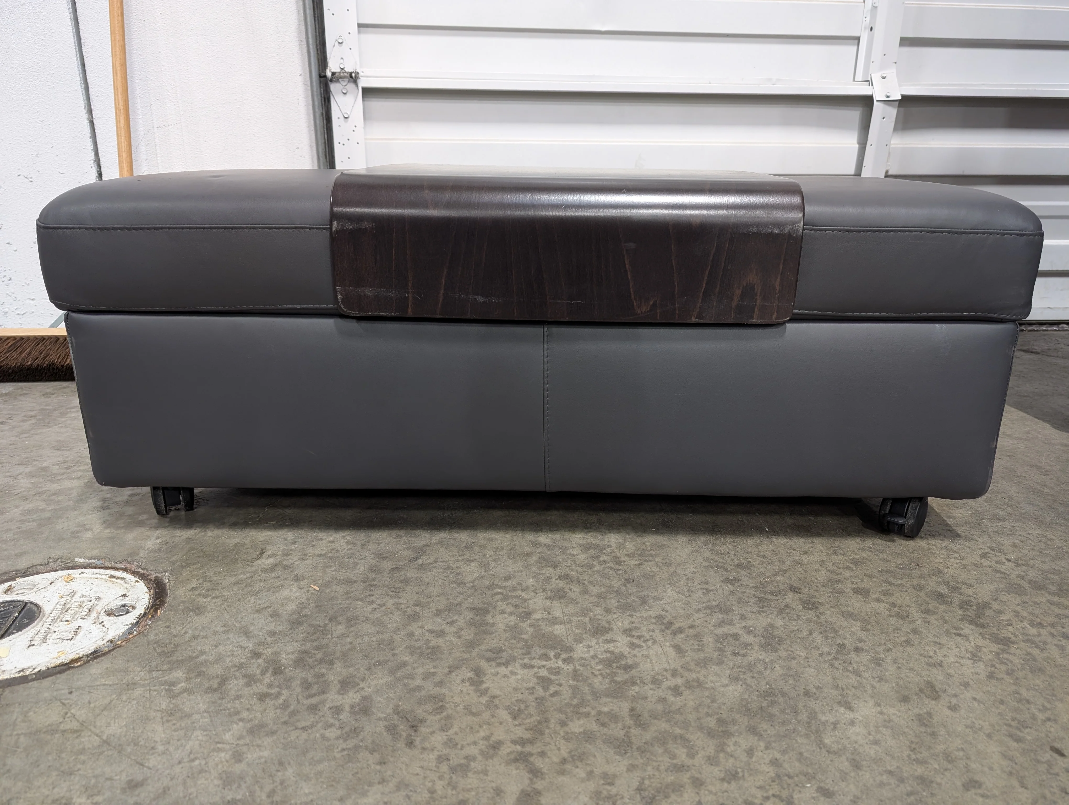 Versatile Upholstered Rectangular Ottoman with Integrated Tray Top