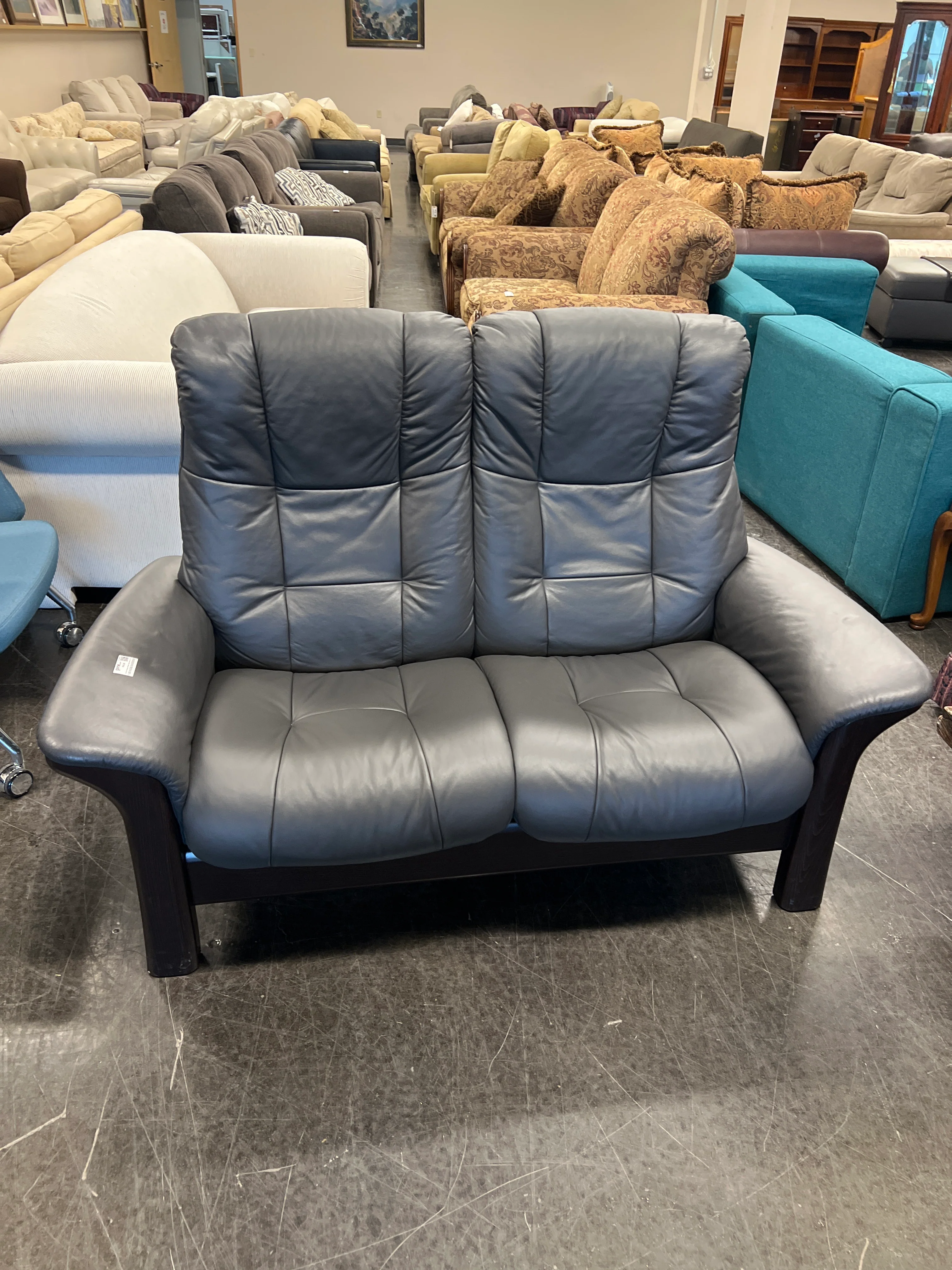 Dark Gray Stressless Windsor High Back Two-Seater Reclining Loveseat - Image 7
