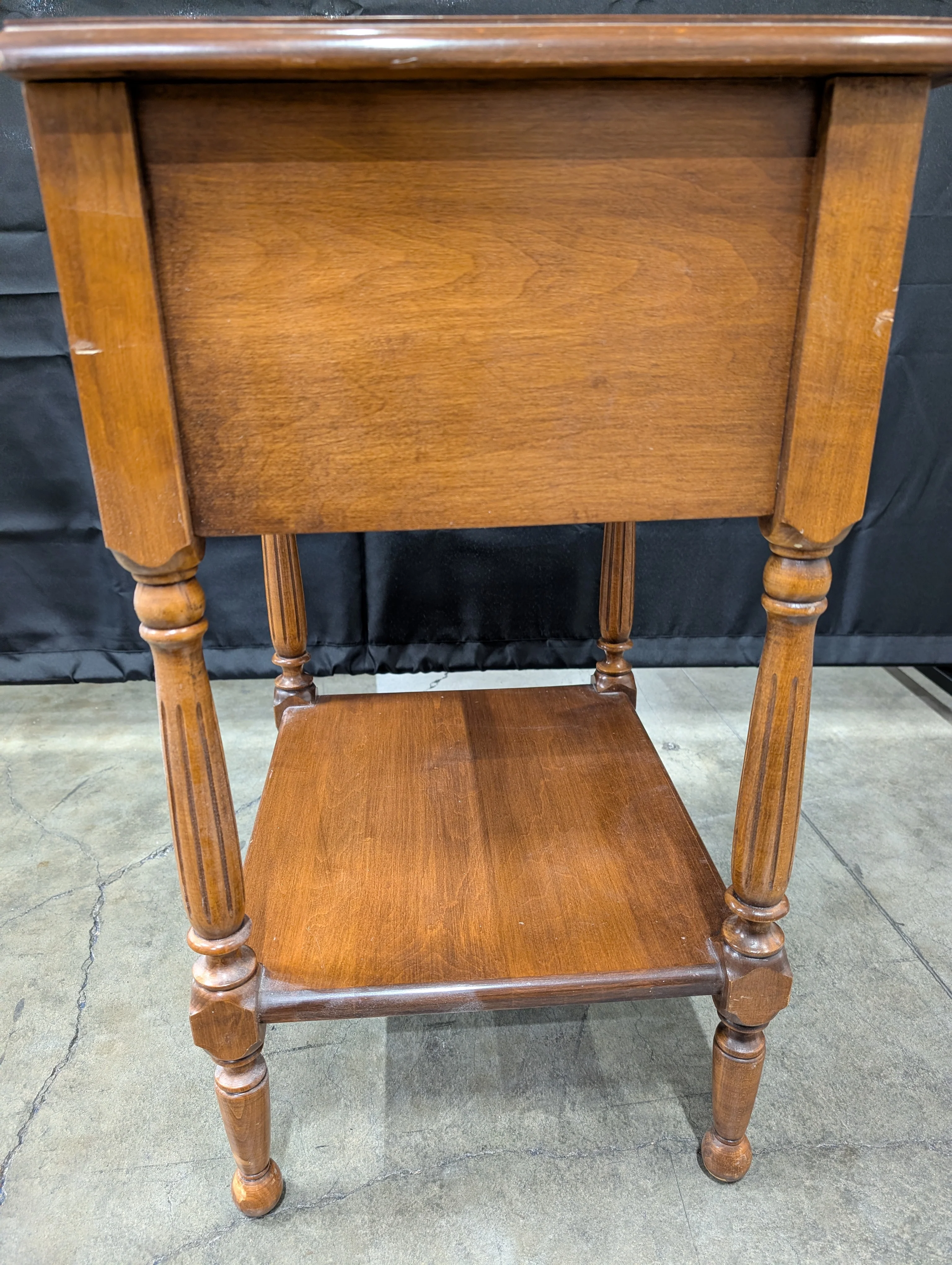 Sprague & Carleton Nightstand with Single Drawer and Shelf - Image 6