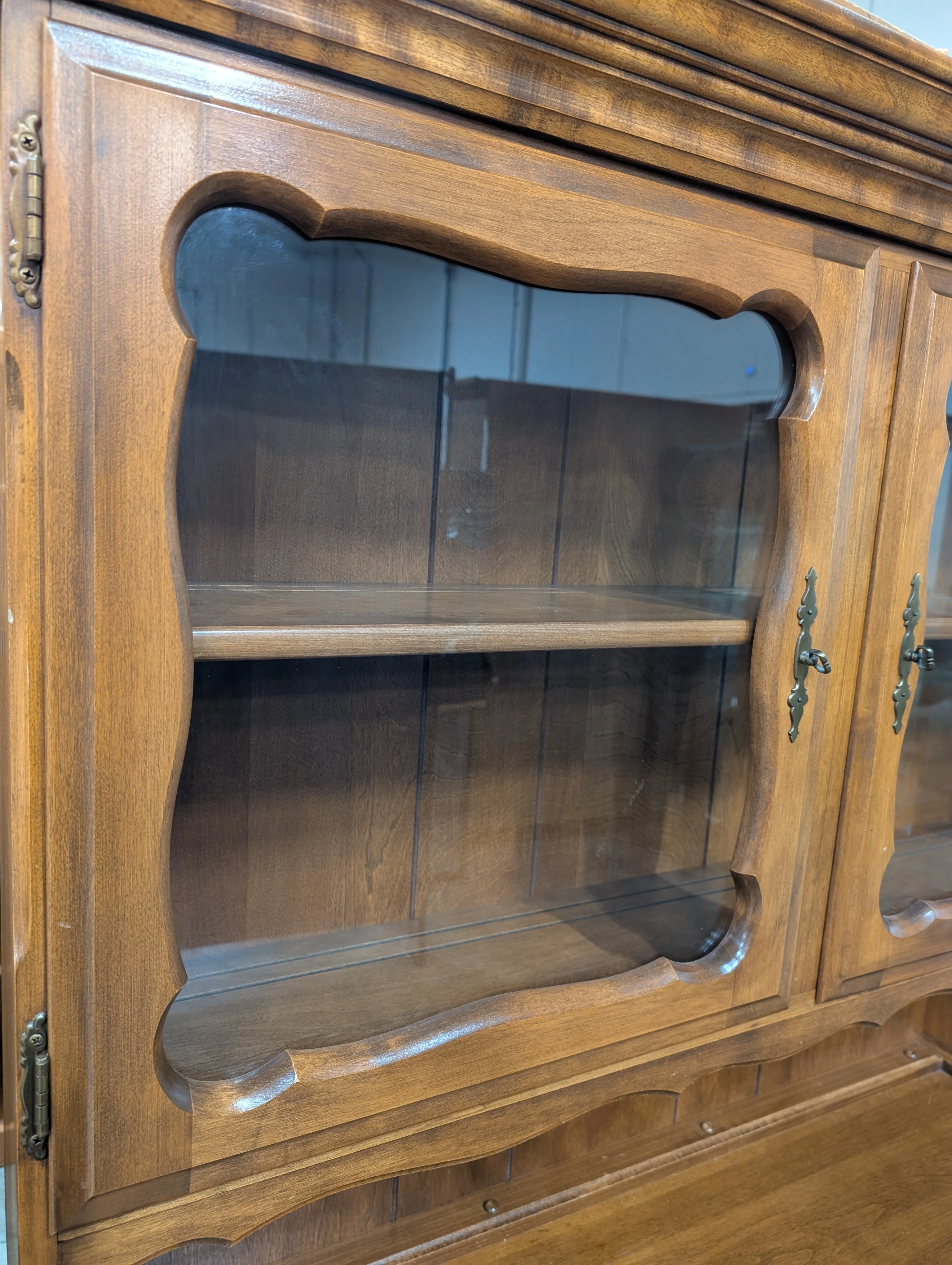 Traditional Wood Display Hutch with Glass Doors and Storage - Image 7