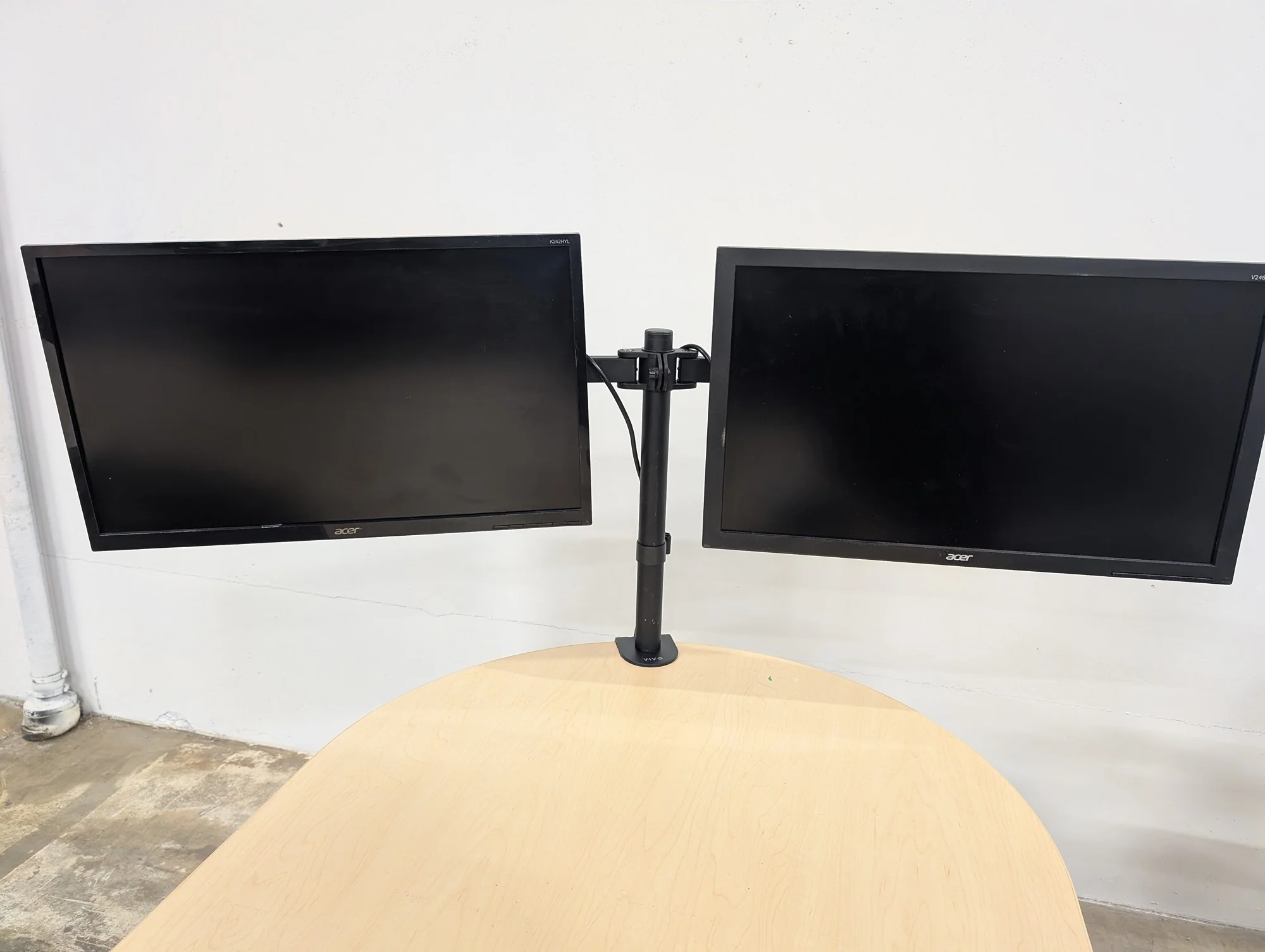 Acer Dual Monitor Setup - Image 5