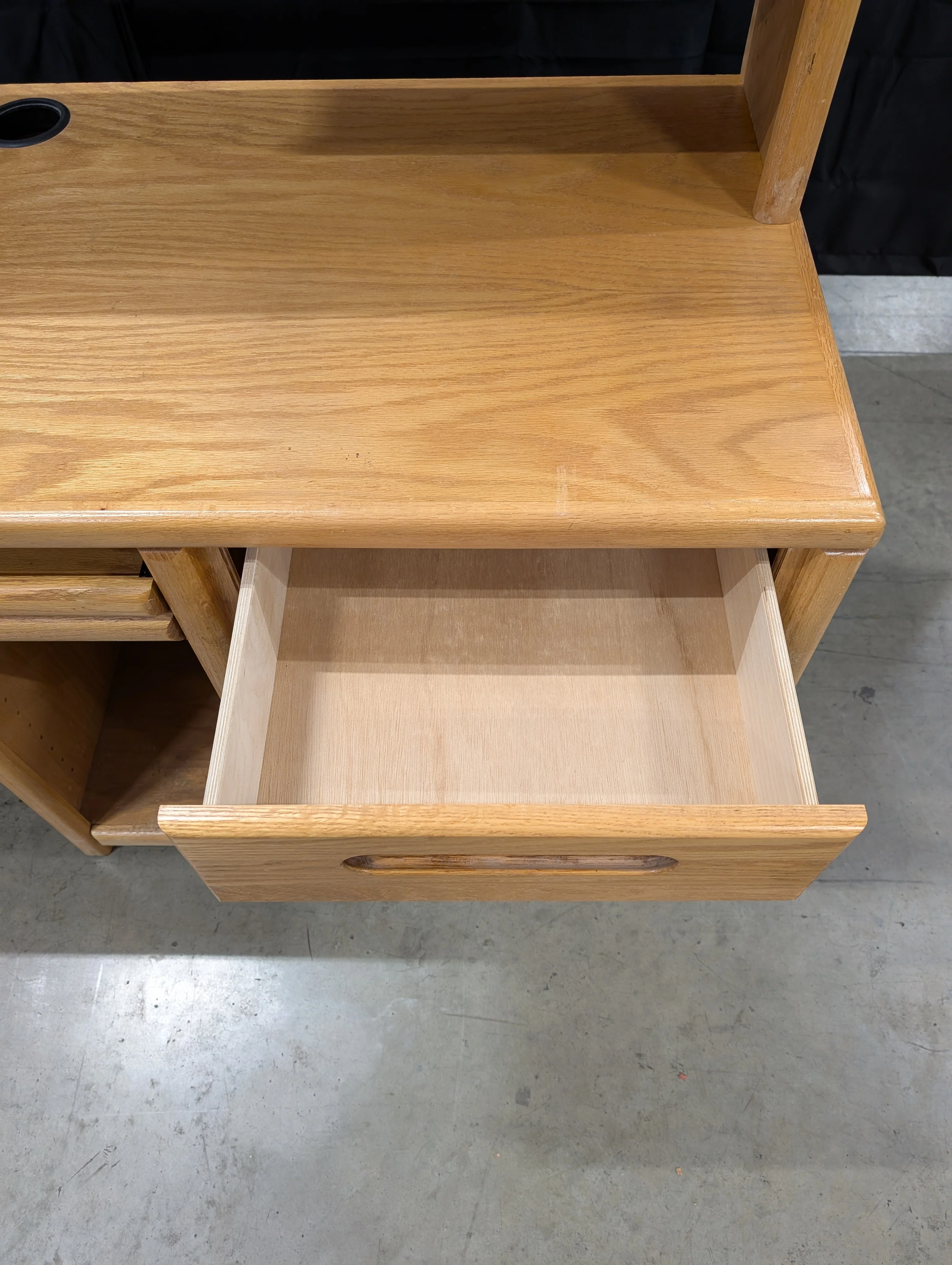 Sturdy Wood Desk with Integrated Hutch and Storage - Image 3