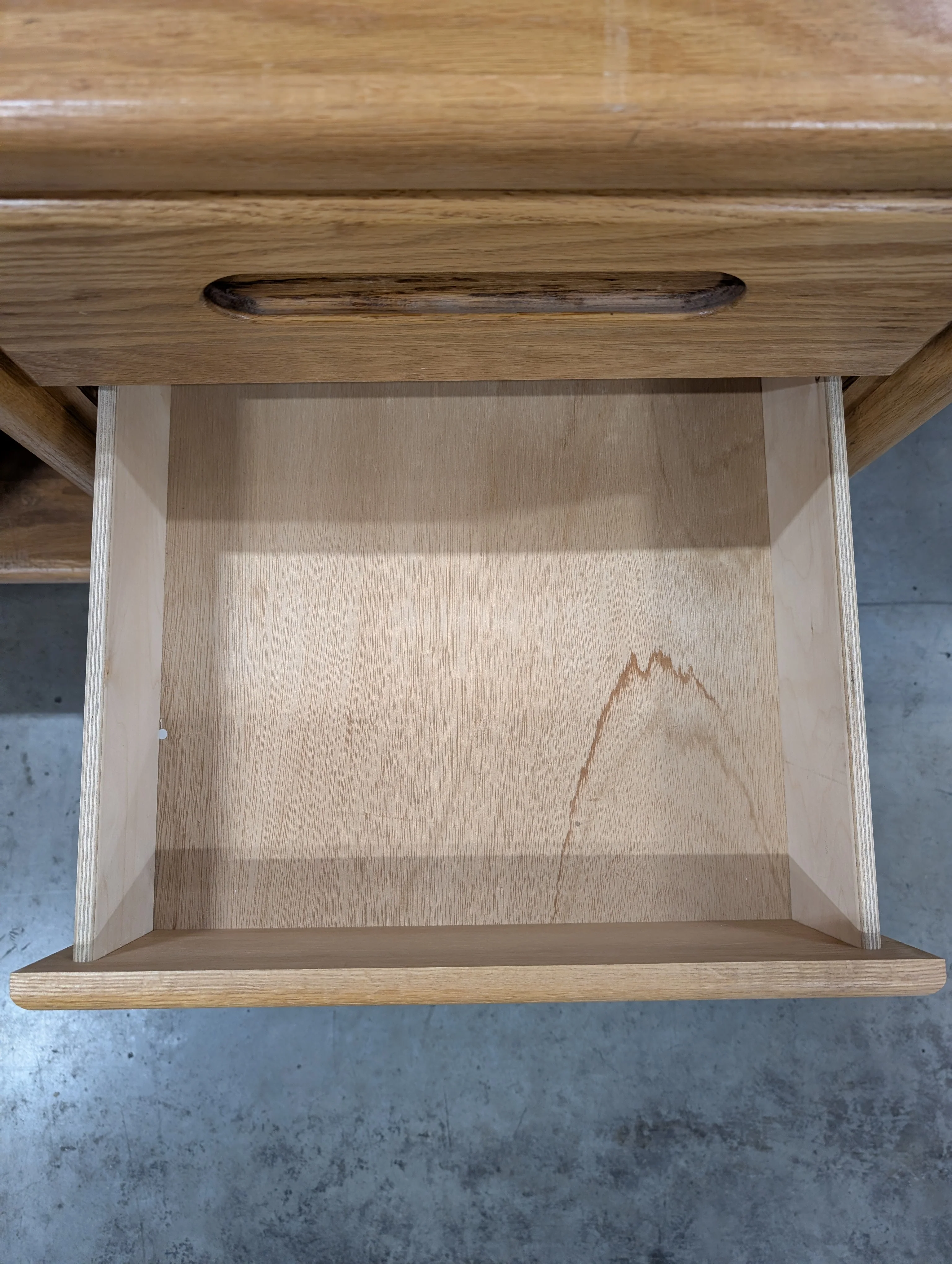 Sturdy Wood Desk with Integrated Hutch and Storage - Image 4