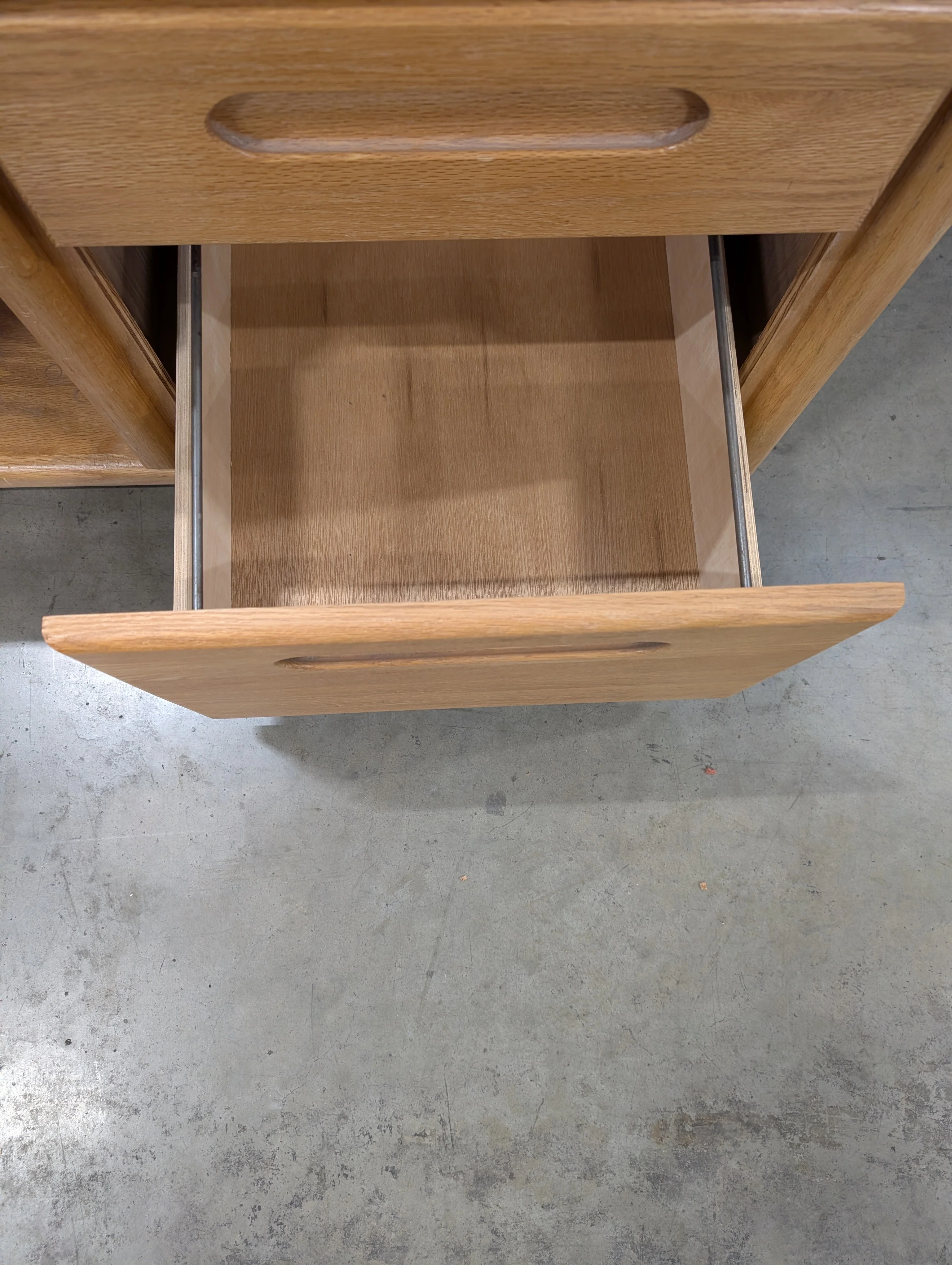 Sturdy Wood Desk with Integrated Hutch and Storage - Image 5