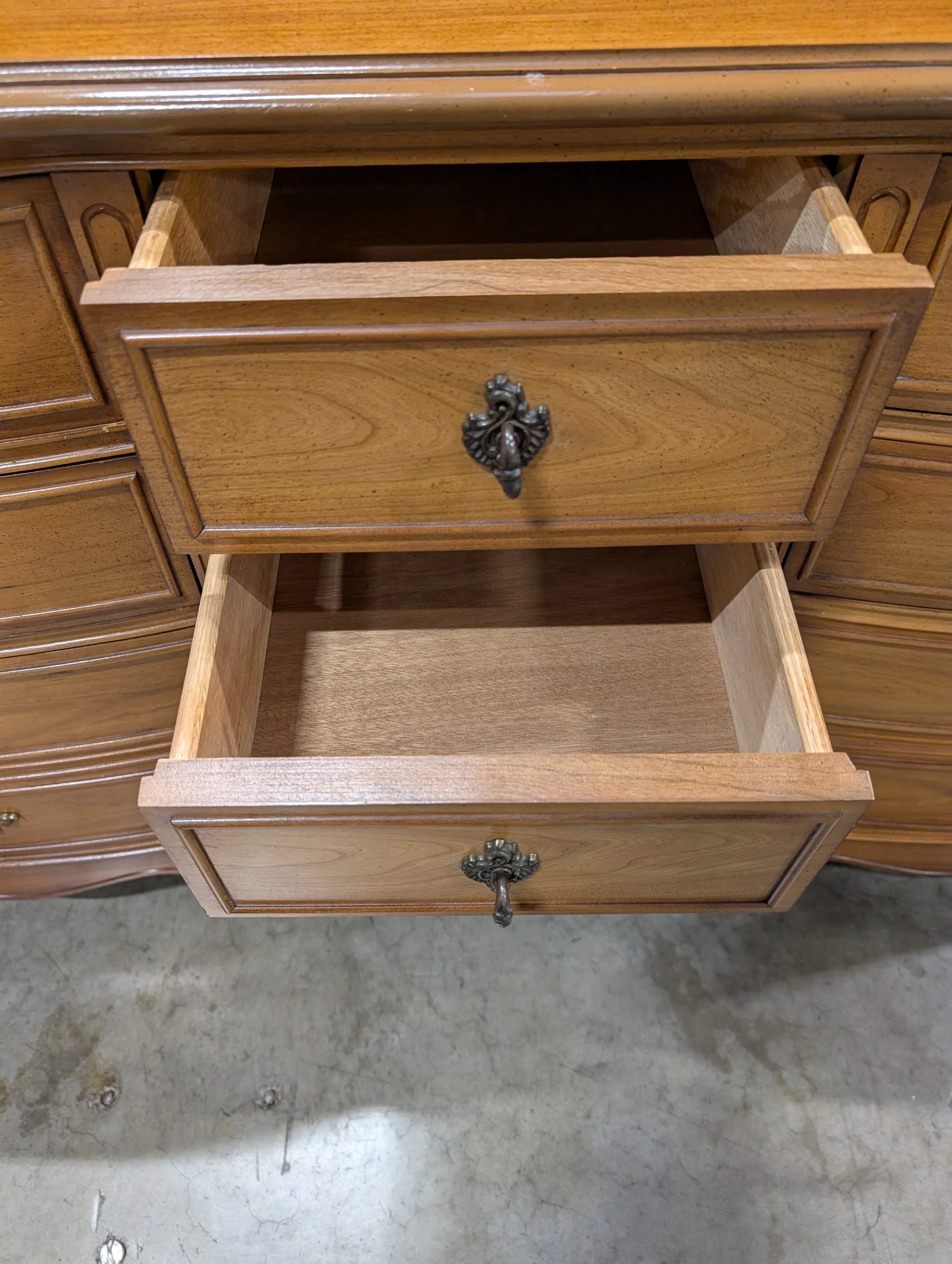 Dixie Furniture Company Vintage French Provincial Twelve-Drawer Wood Dresser - Image 14