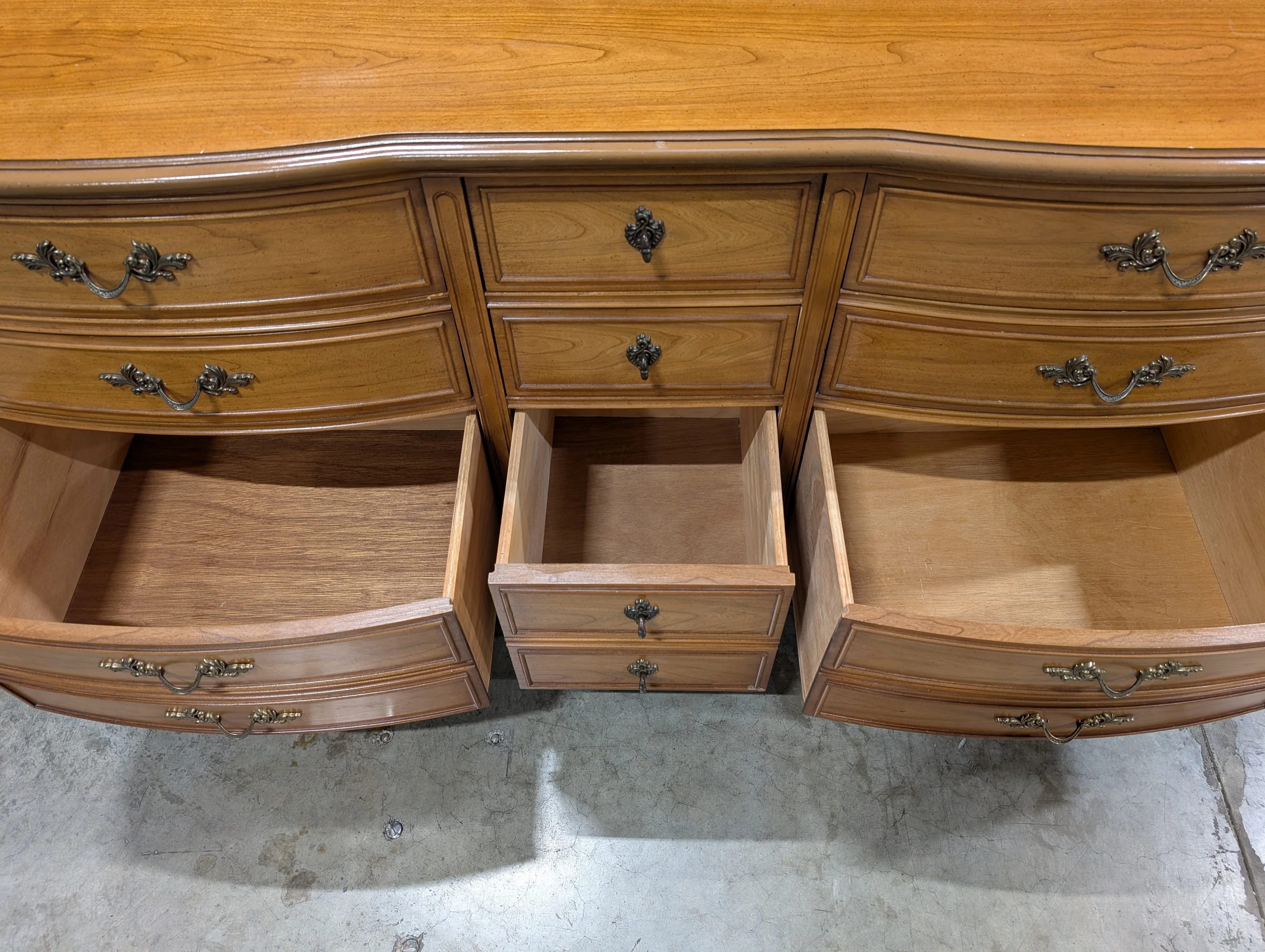Dixie Furniture Company Vintage French Provincial Twelve-Drawer Wood Dresser - Image 16