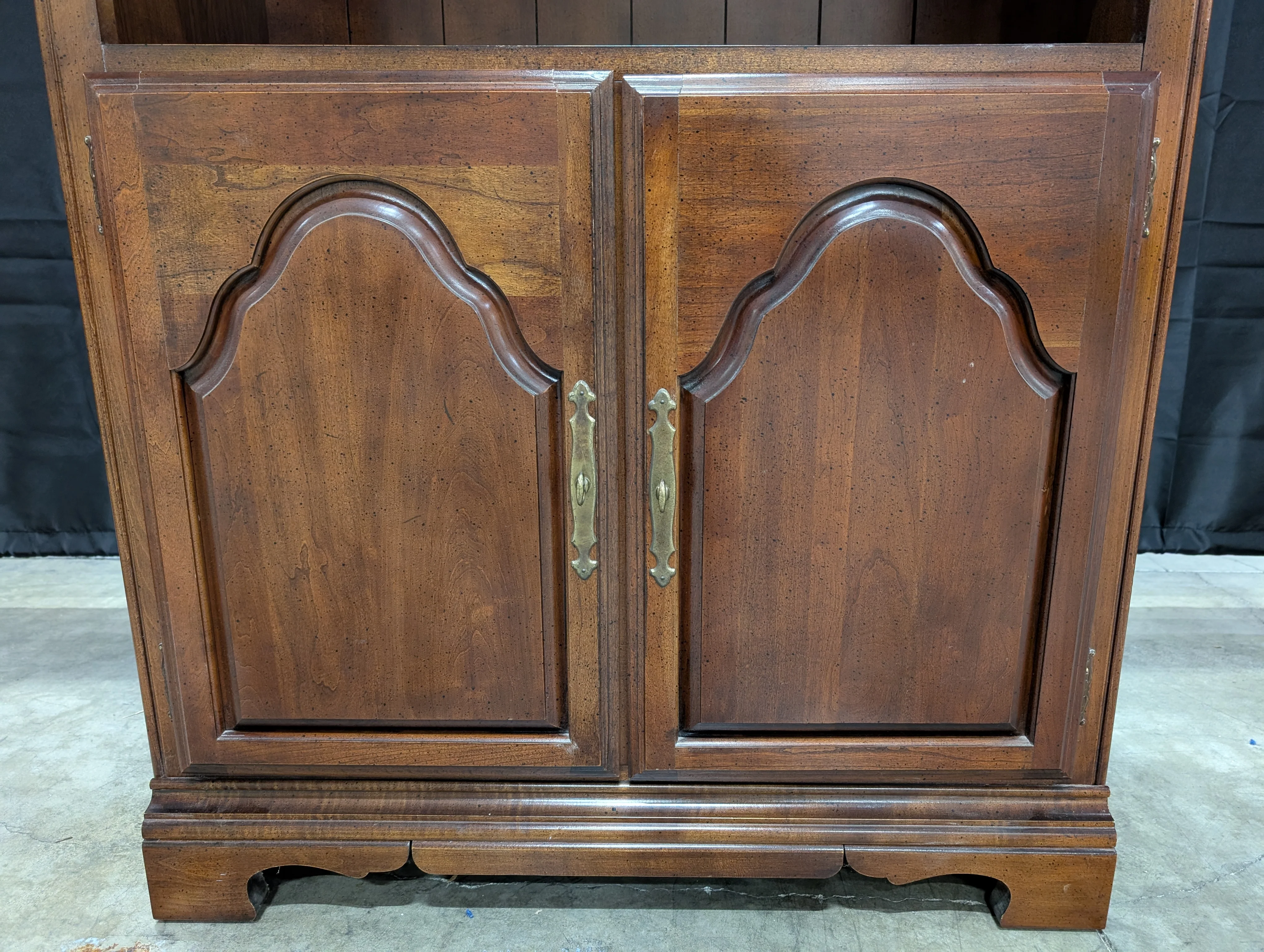 Hooker Furniture Dark Wood Display Cabinet with Lower Storage - Image 4