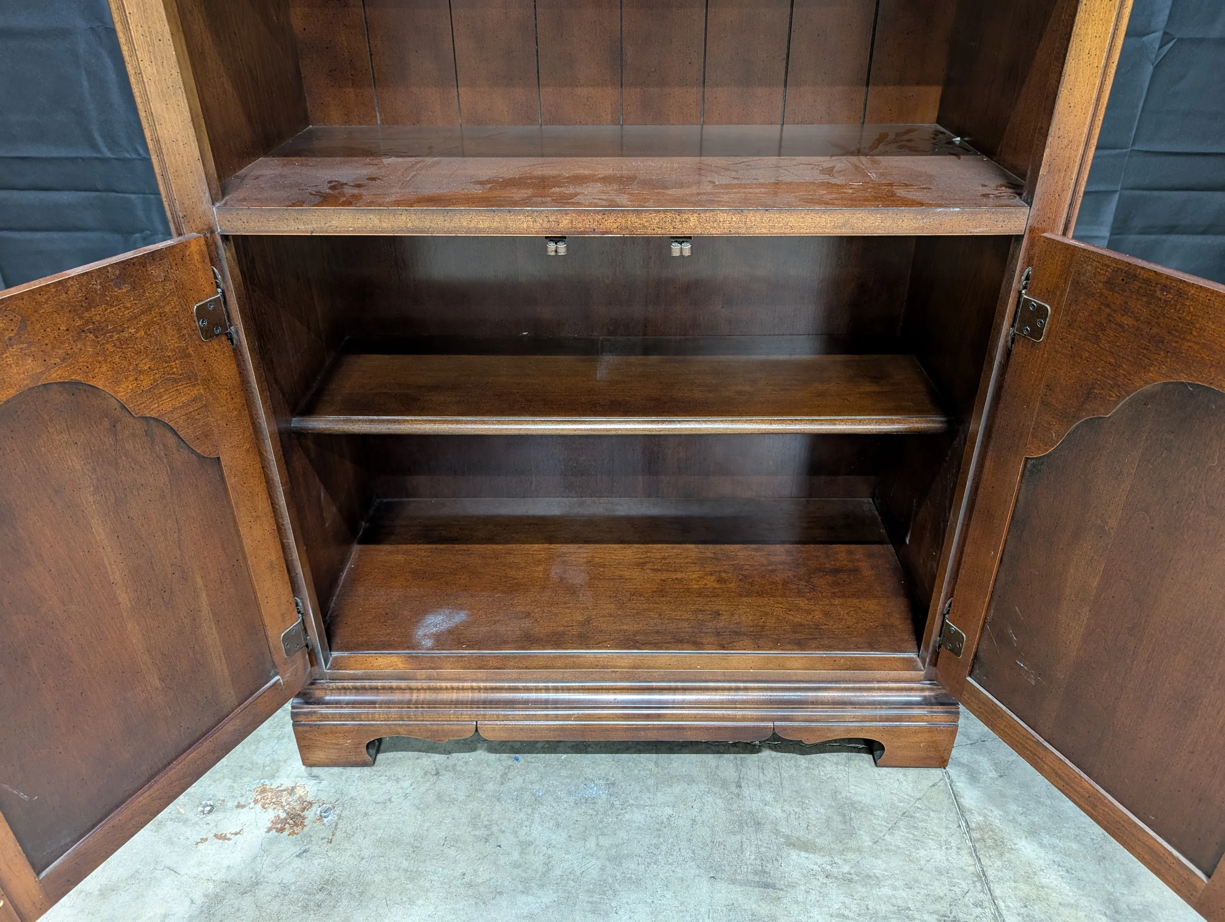 Hooker Furniture Dark Wood Display Cabinet with Lower Storage - Image 6