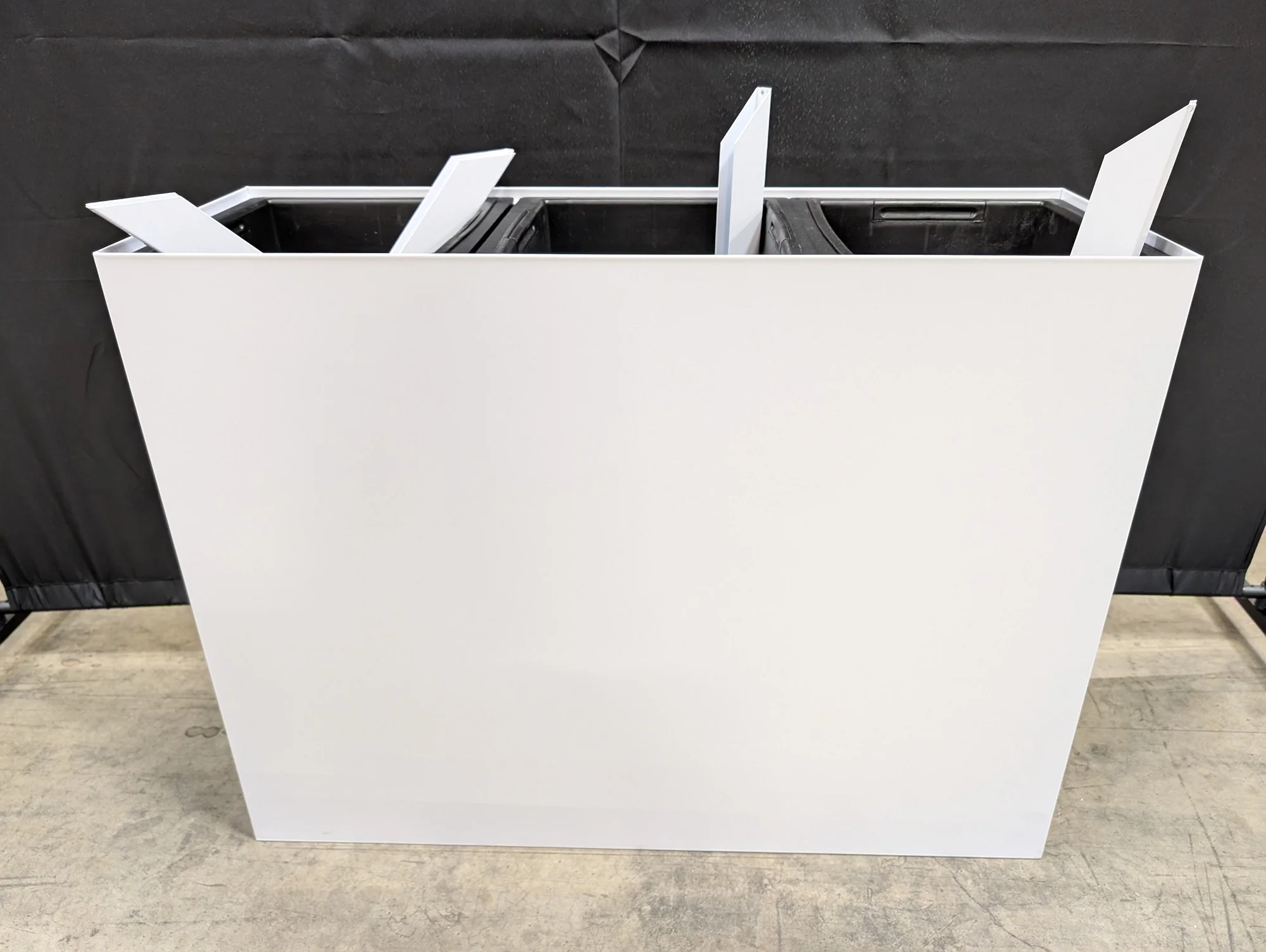 Modern White Triple Compartment Planter Box - Image 3
