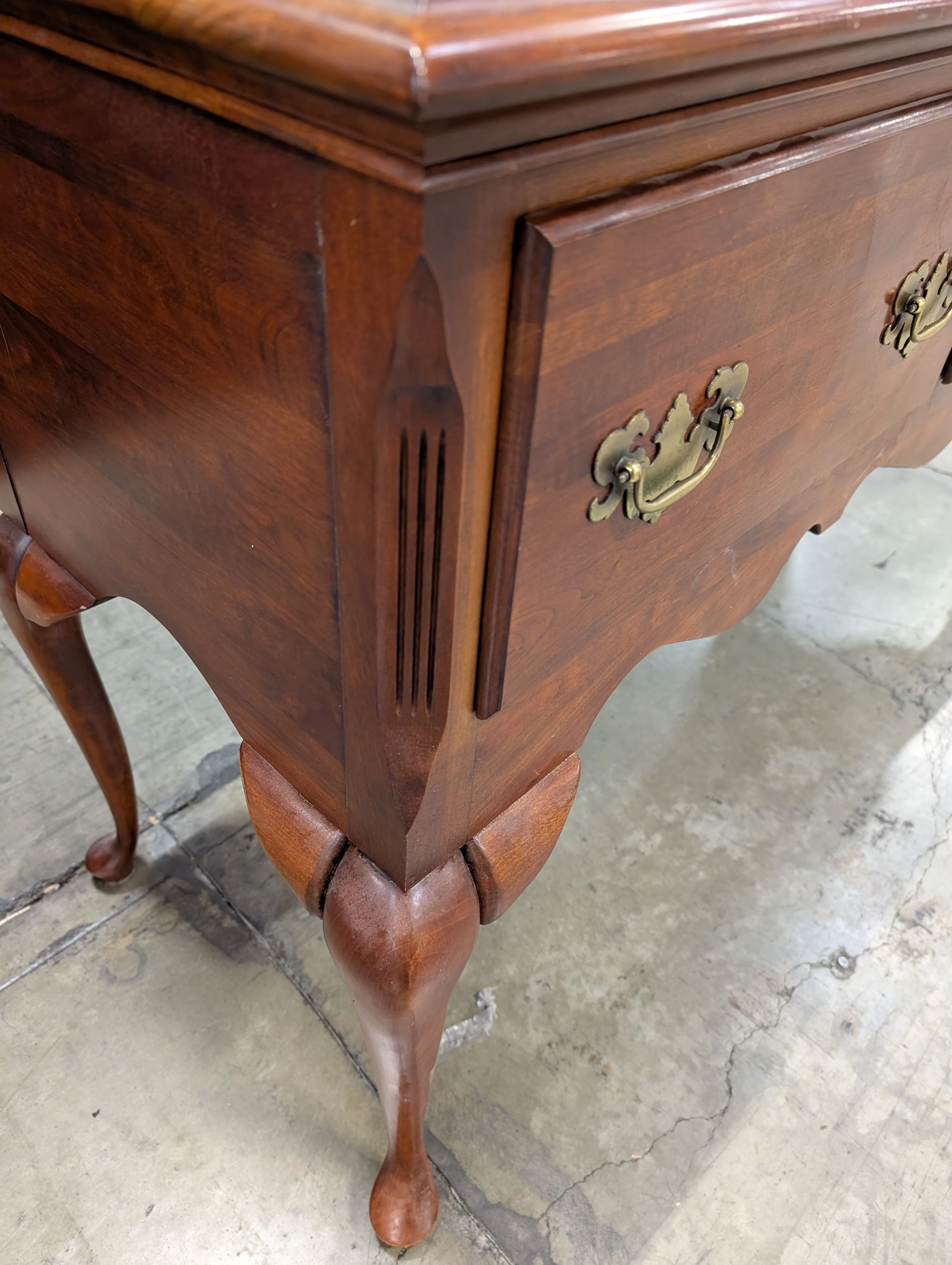 Vintage Cherry Finish Wood Sideboard with Cabriole Legs - Image 5