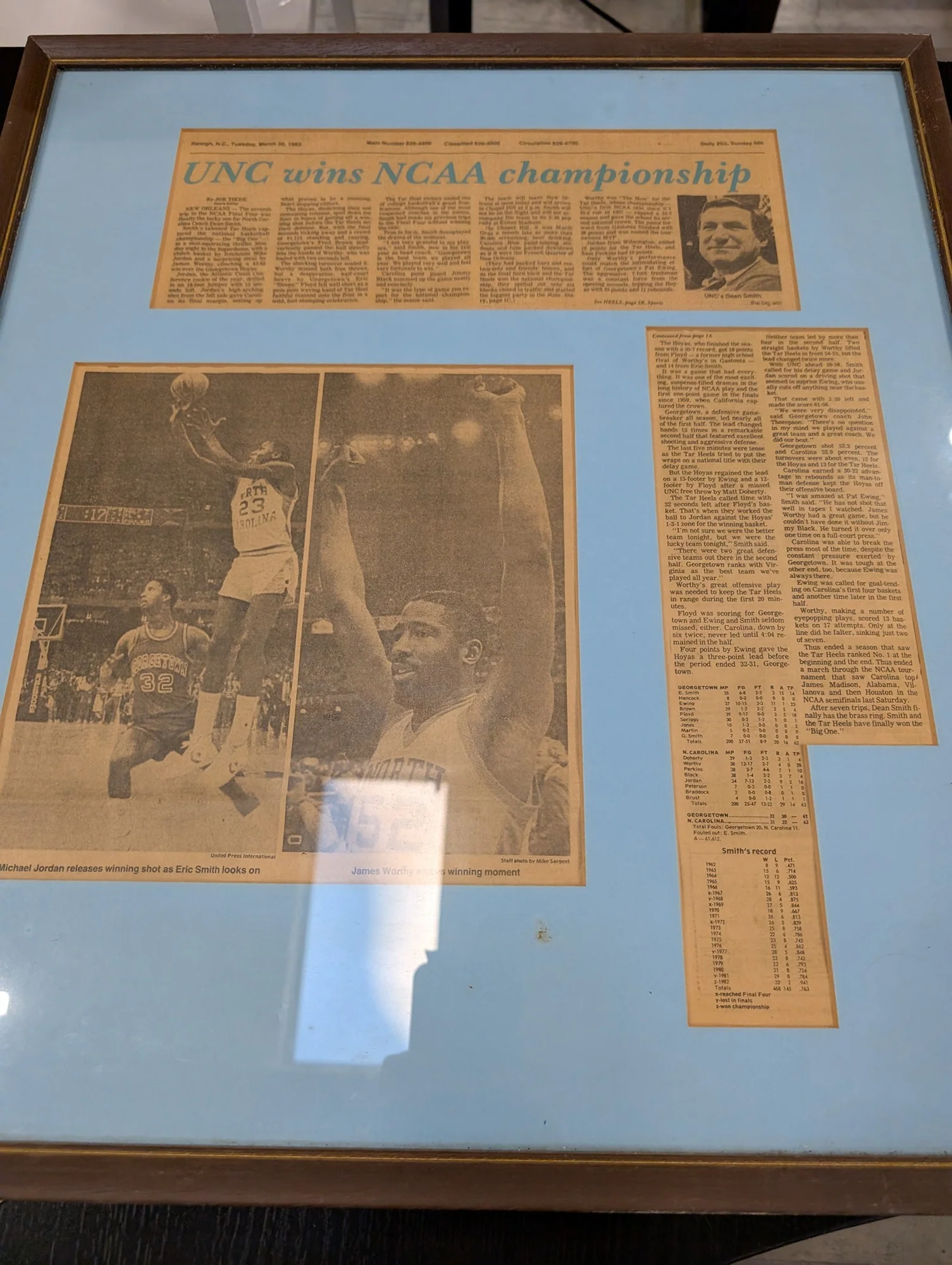 Vintage 1982 UNC NCAA Championship Newspaper Clipping Michael Jordan James Worthy Framed - Image 2