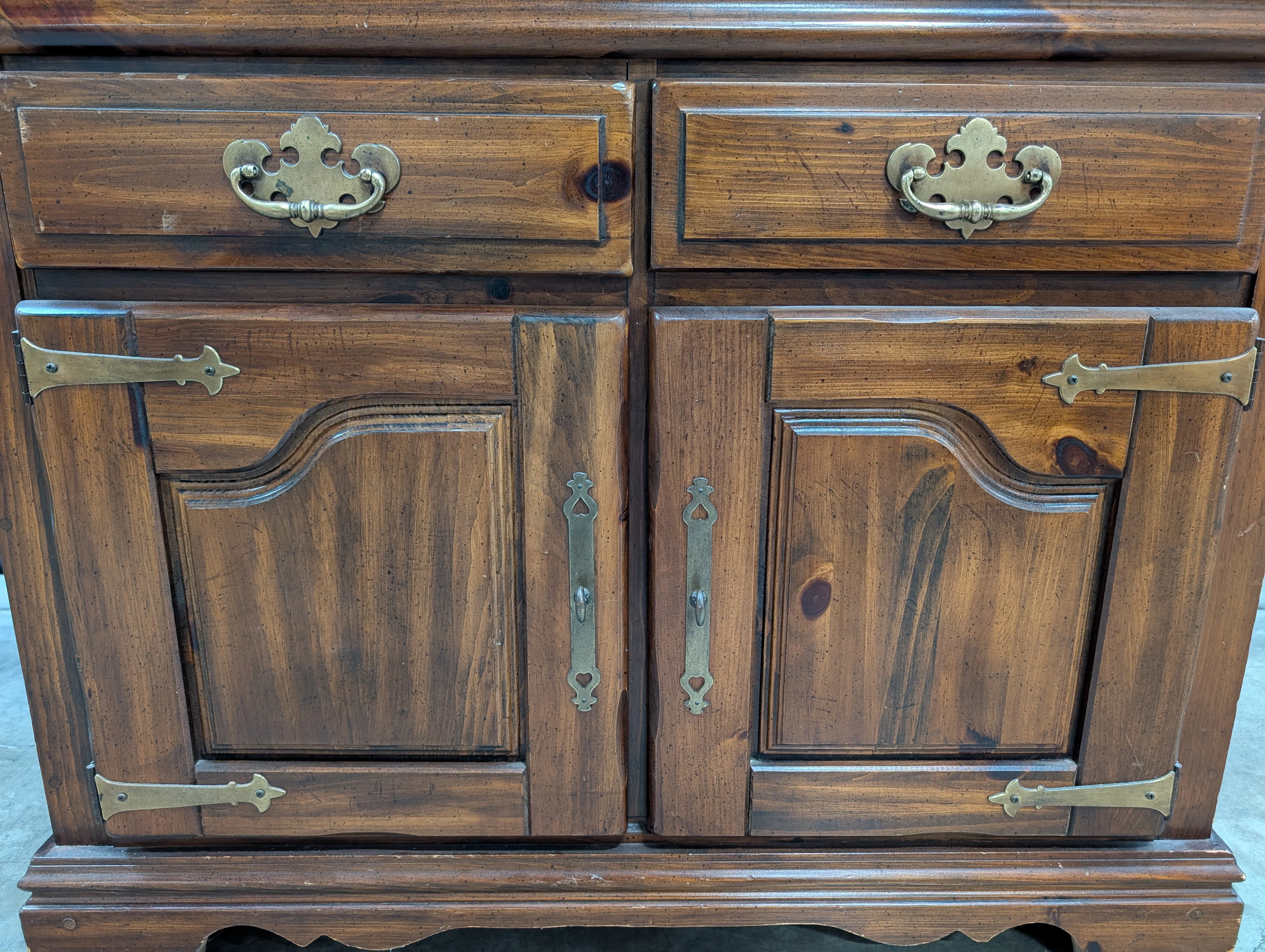 Virginia House - Rustic Pine Dry Sink Cabinet with Brass Hardware - Image 9